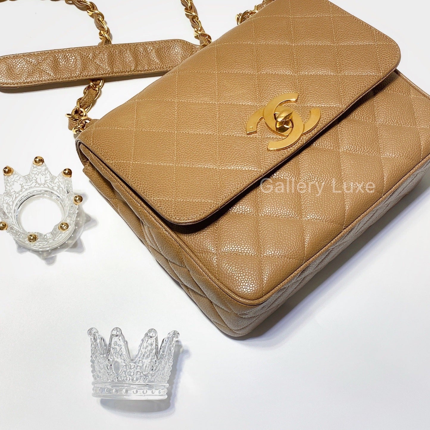 No.2545-Chanel Vintage Caviar Turn Lock Flap Bag