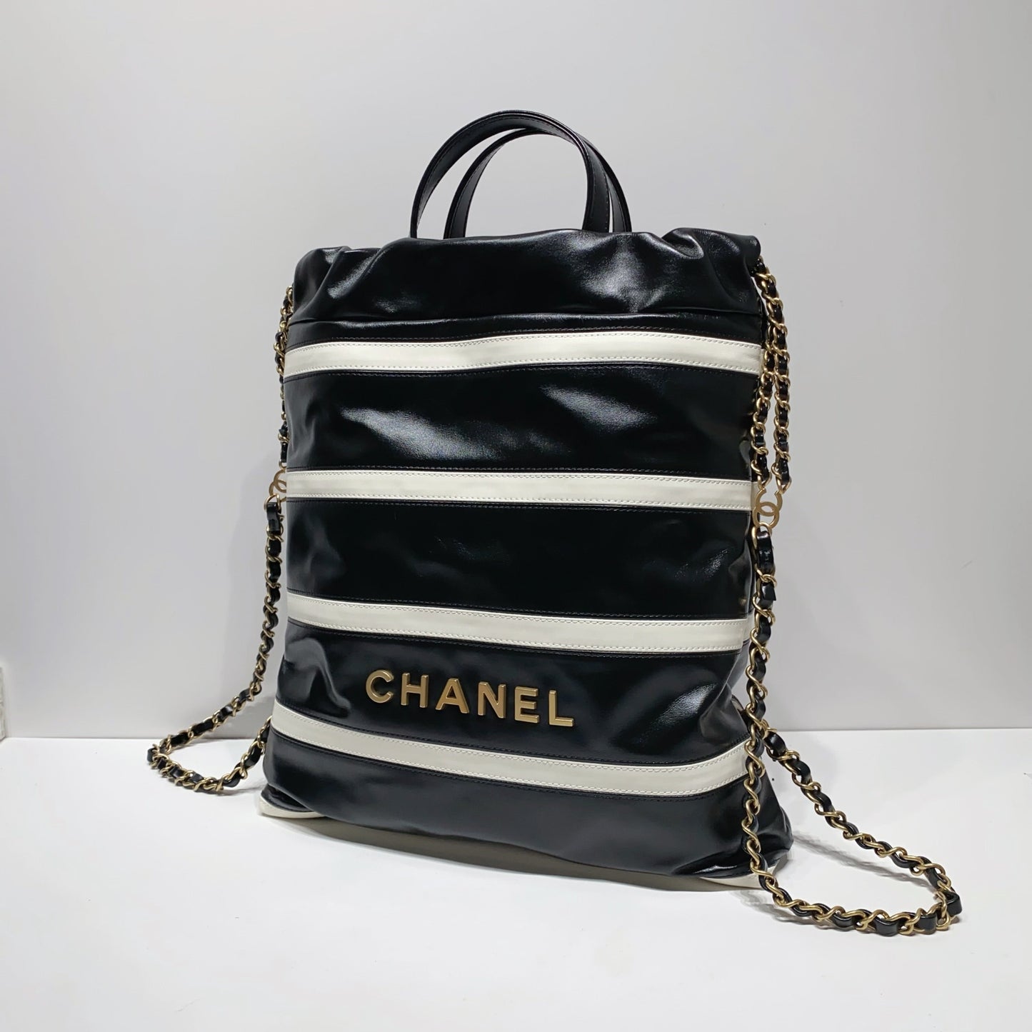 No.4285-Chanel Small 22 Backpack (Brand New / 全新)