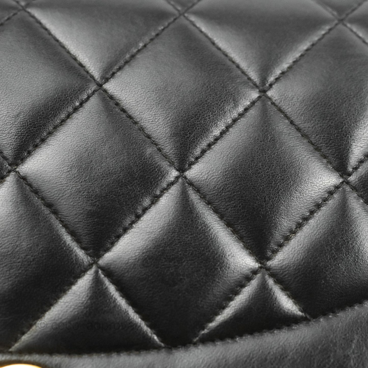 Chanel Vintage Quilted Classic Diana Medium Black Lambskin 24K Gold Hardware