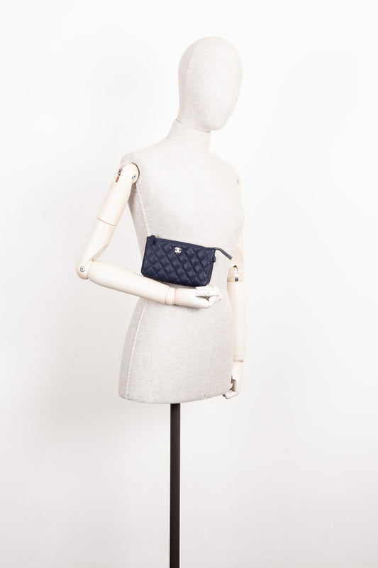 CHANEL Pochette Caviar Navy