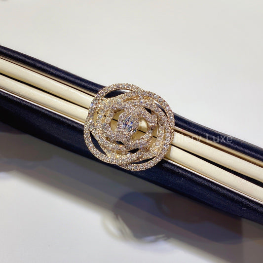 No.2033-Chanel Satin Crystal Camellia Clutch Bag