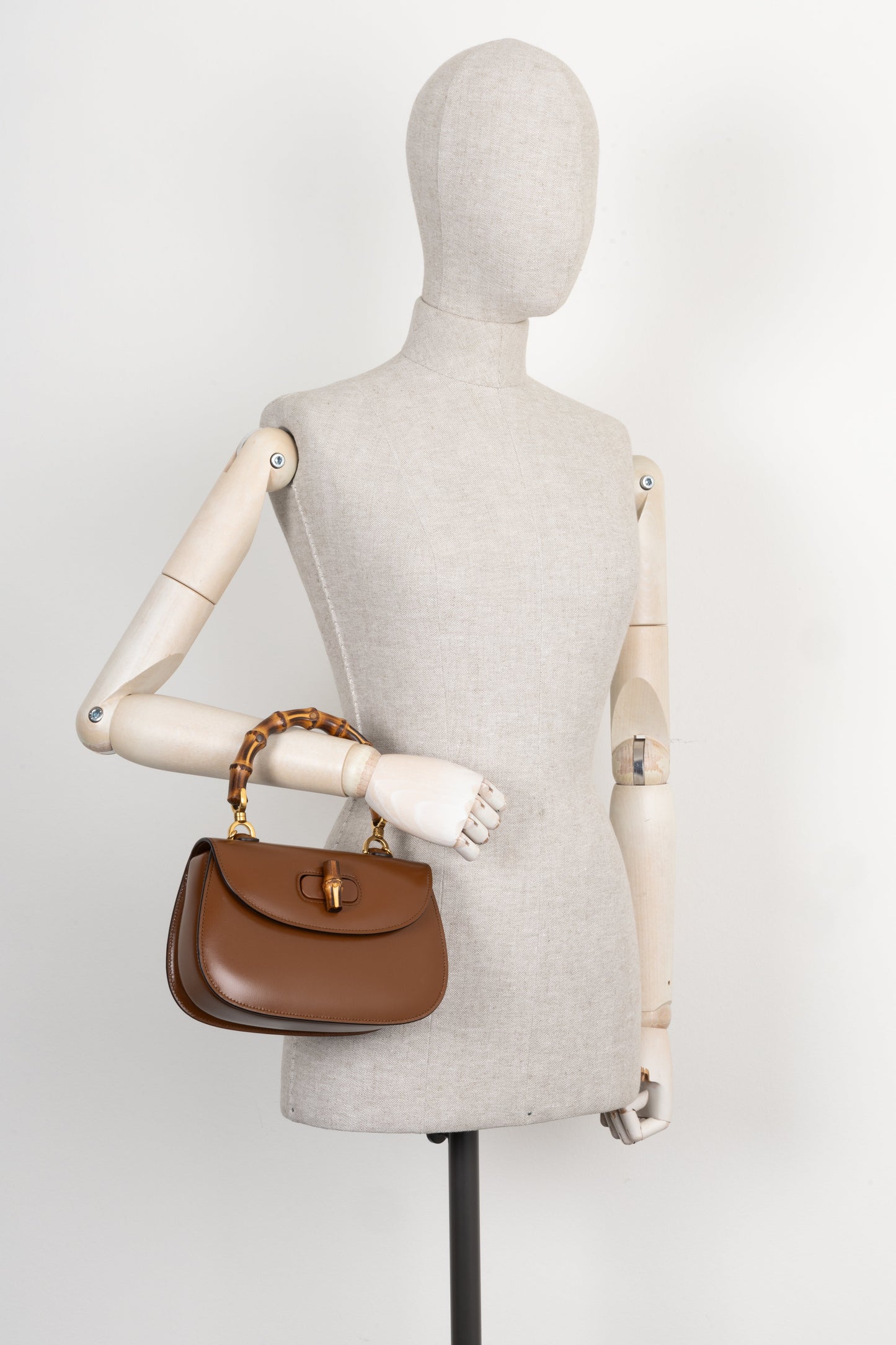 Luxury Gucci Trending 2025 Bamboo 1947 Top Handle Bag Small Cognac