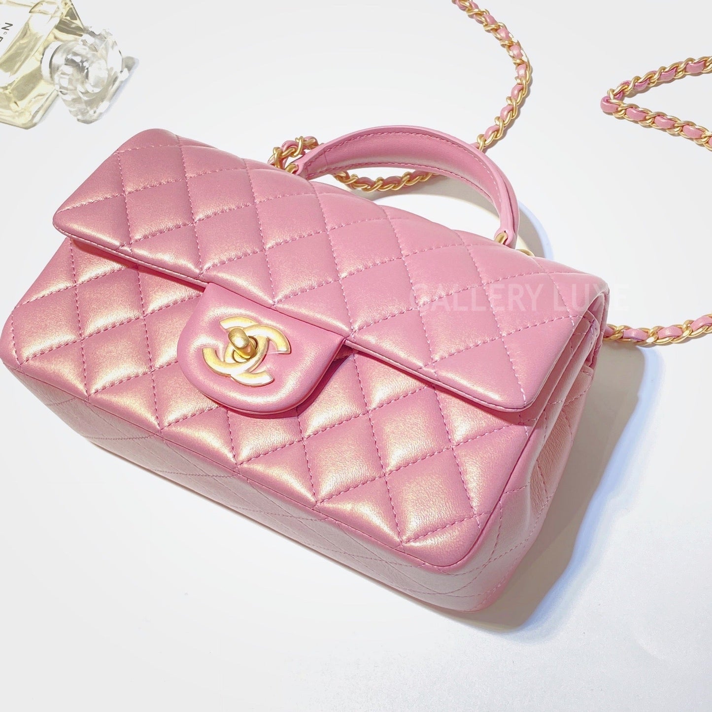 No.2869-Chanel Mini Flap Bag With Top Handle (Brand New / 全新)