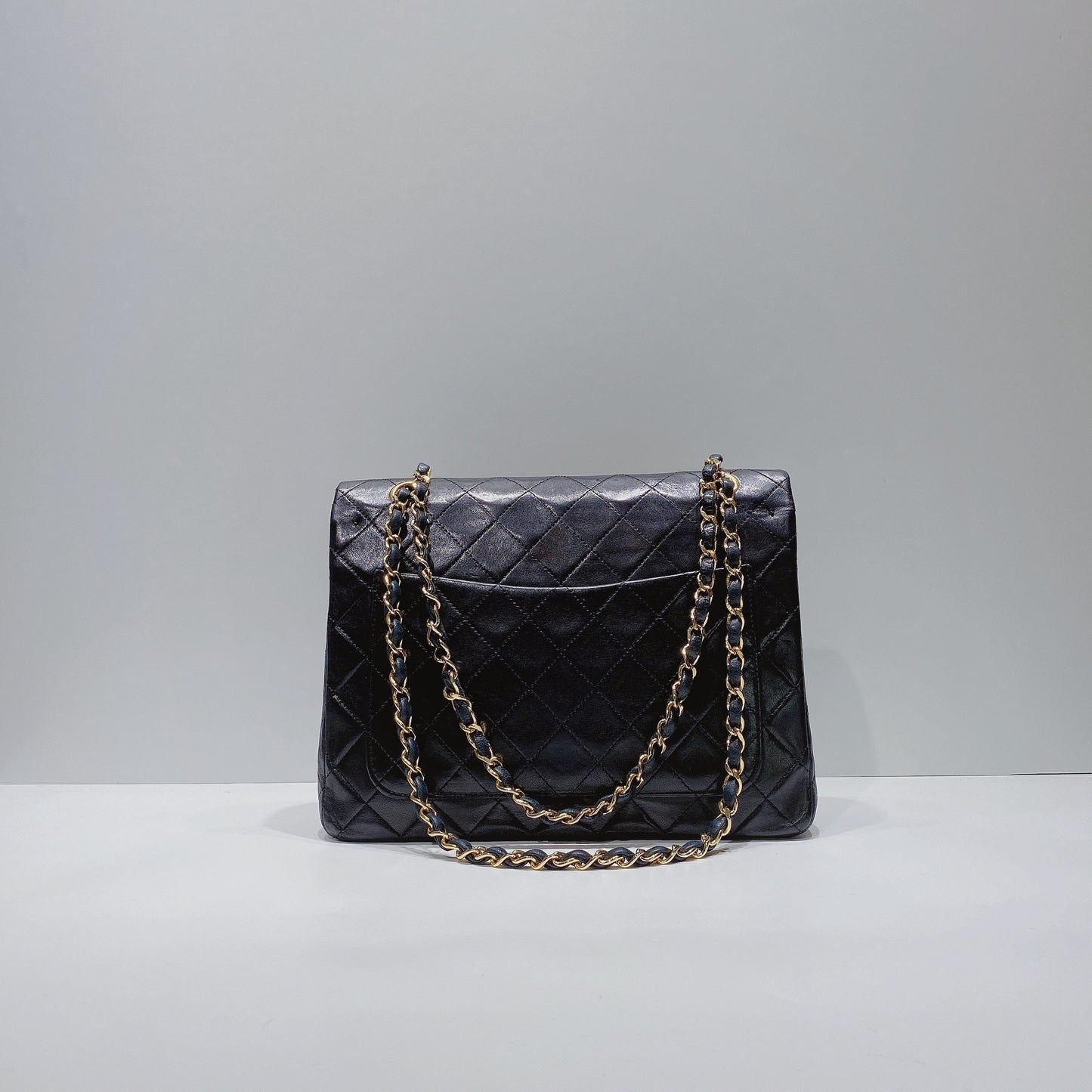 No.3760-Chanel Vintage Lambskin Classic Flap Bag