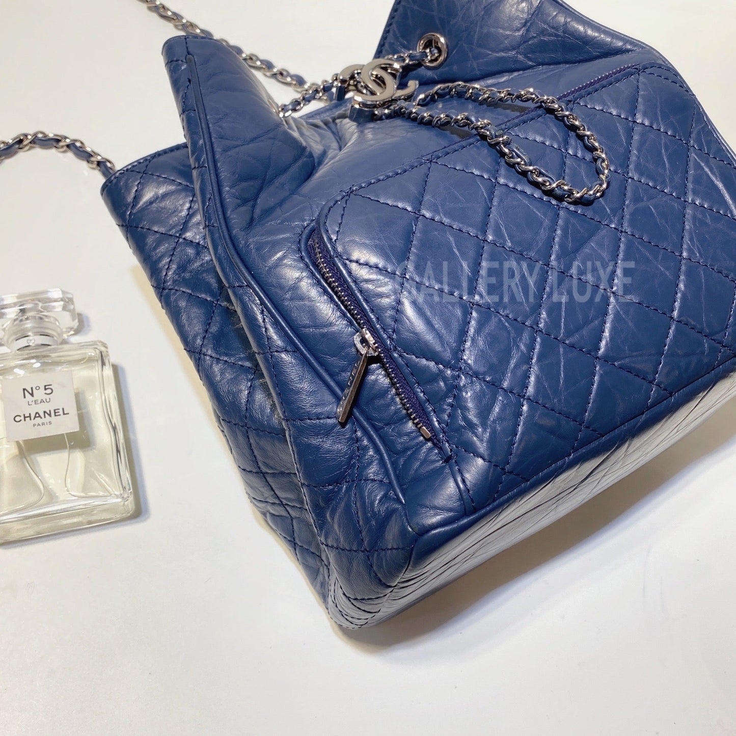 No.3281-Chanel Front Pocket Bucket Bag