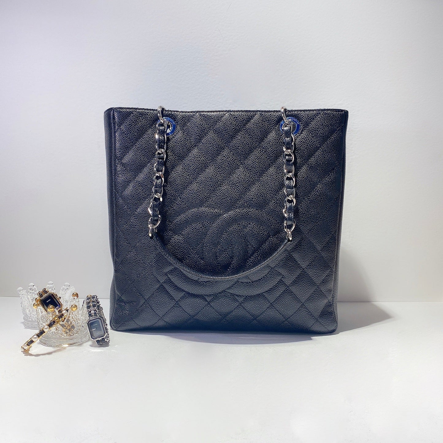 No.2406-Chanel Large Caviar PST