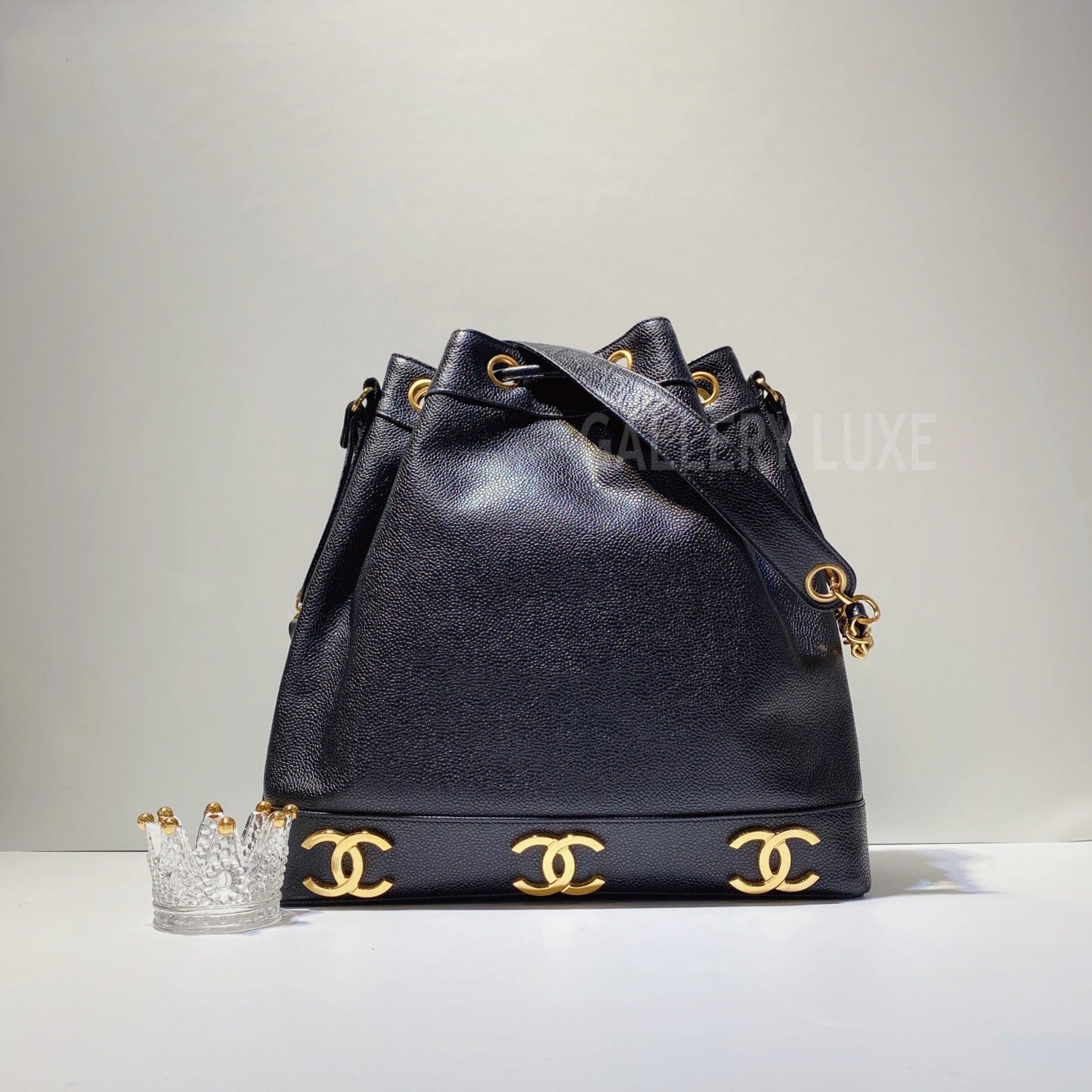 No.3227-Chanel Vintage Caviar Triple CC Bucket Bag