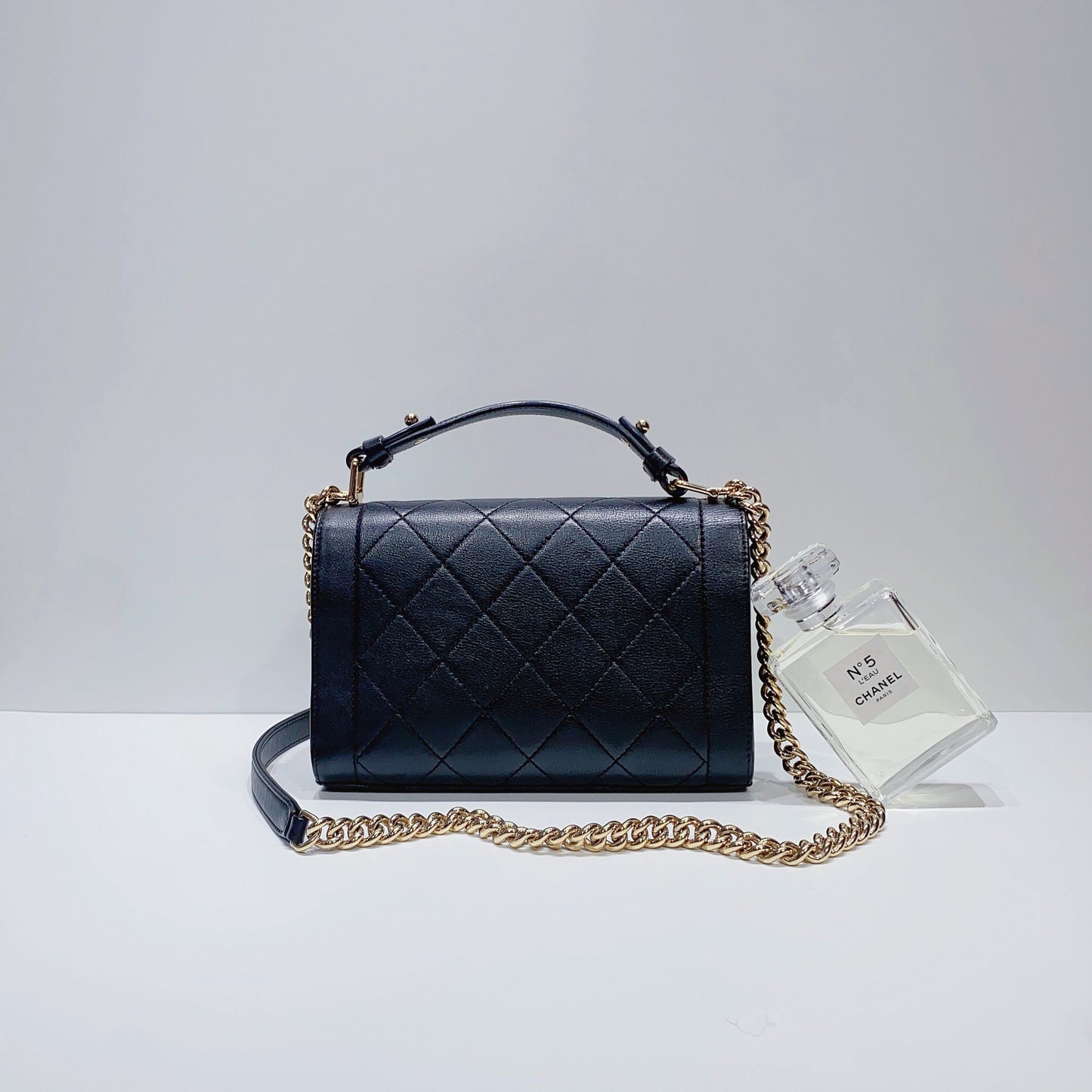 No.3773-Chanel Label Click Flap Bag with Top Handle