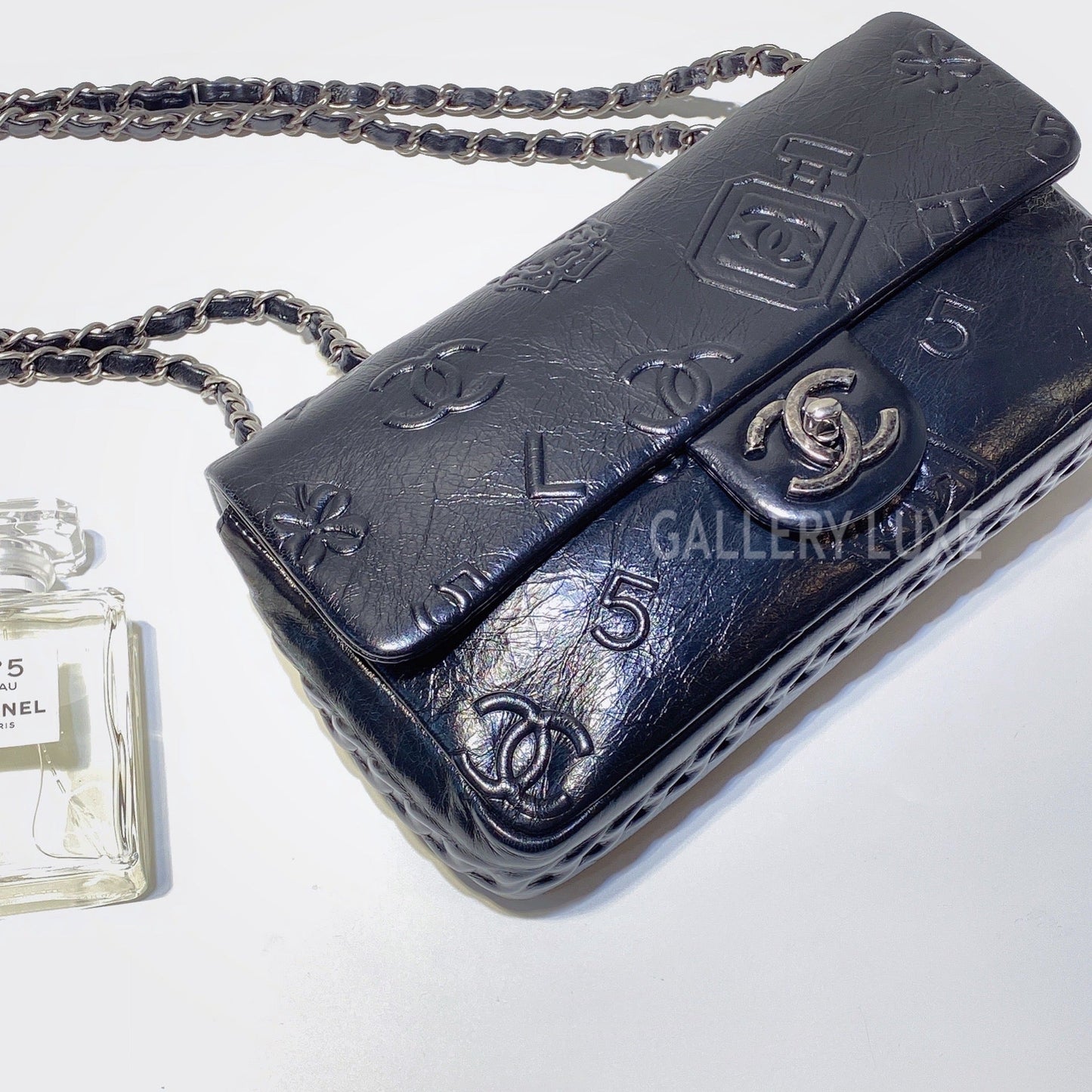 No.2897-Chanel Metallic Symbols Flap Bag