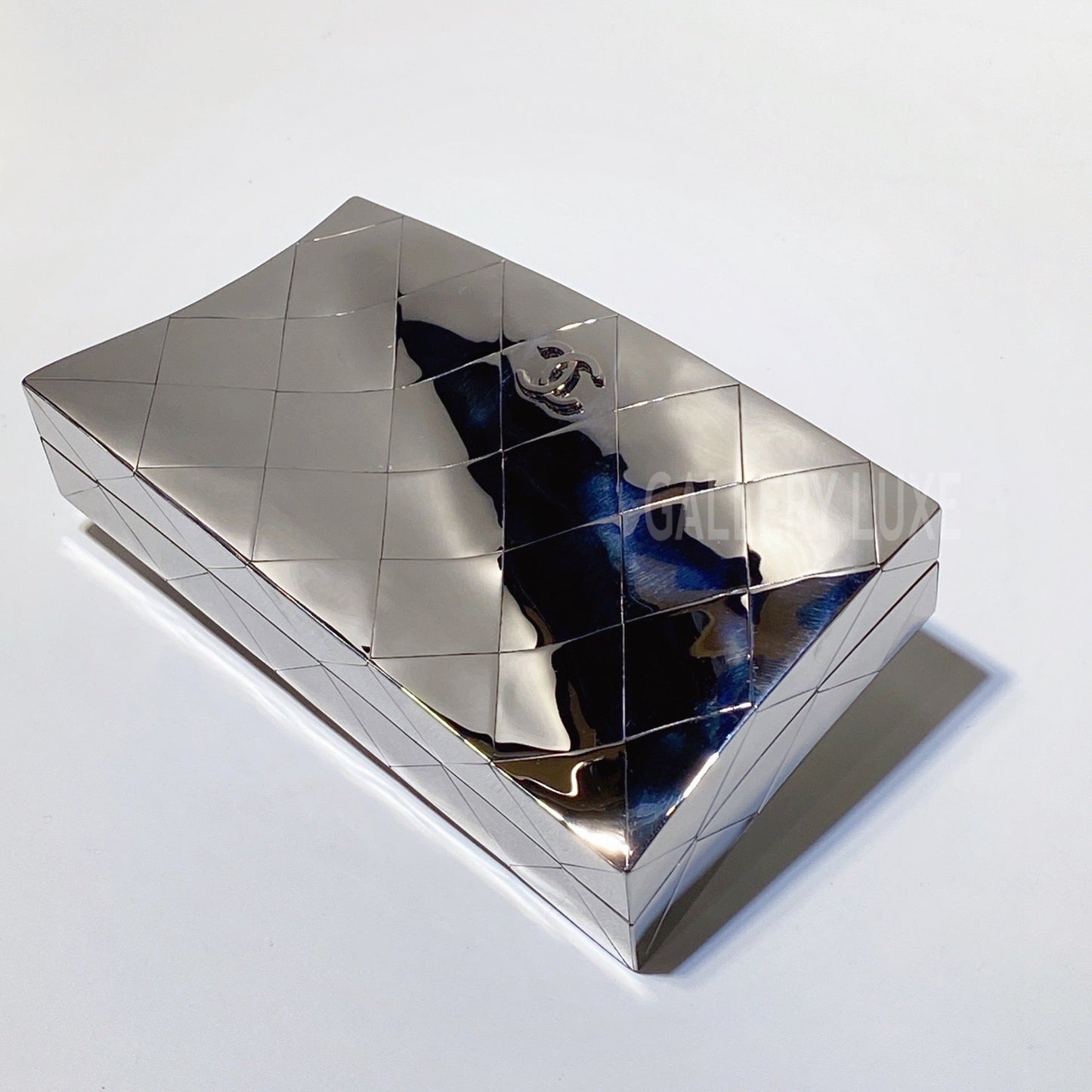 No.3179-Chanel Mumbai’s Gems White Metal Evening Box