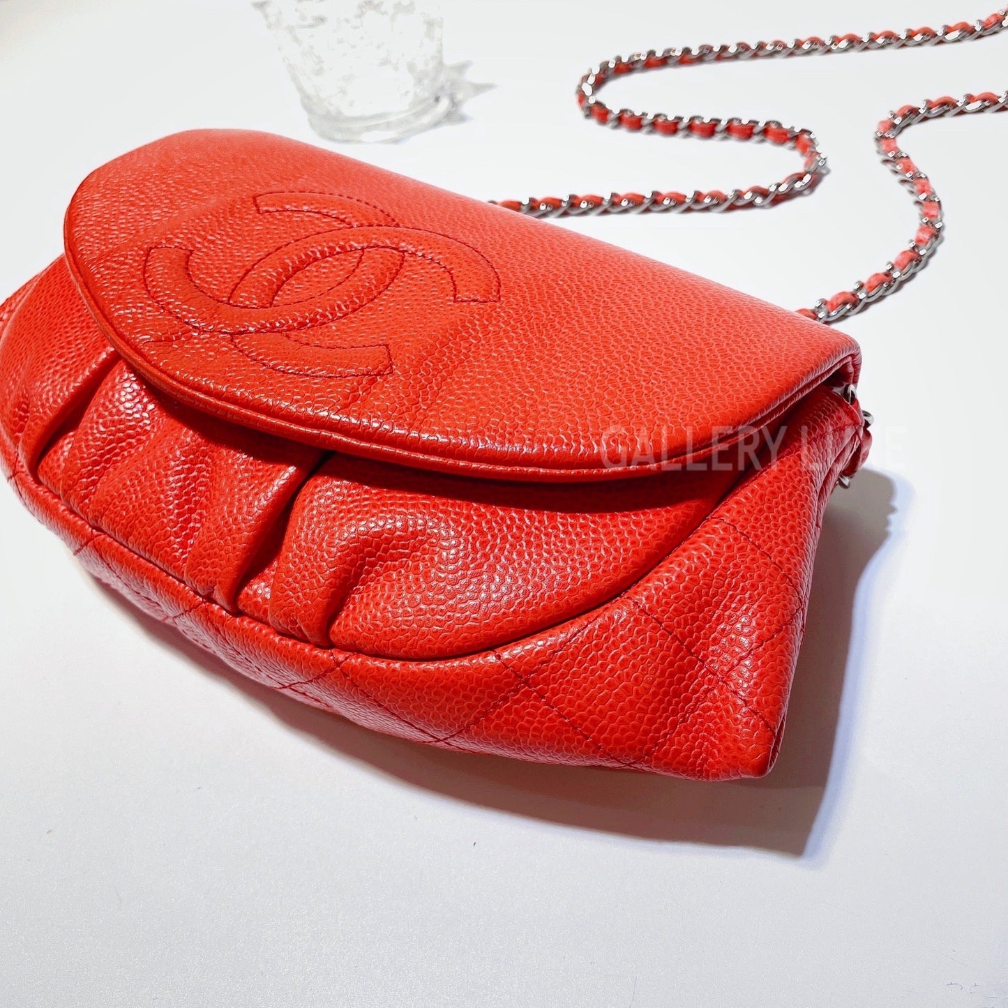 No.2894-Chanel Caviar Halfmoon Wallet On Chain