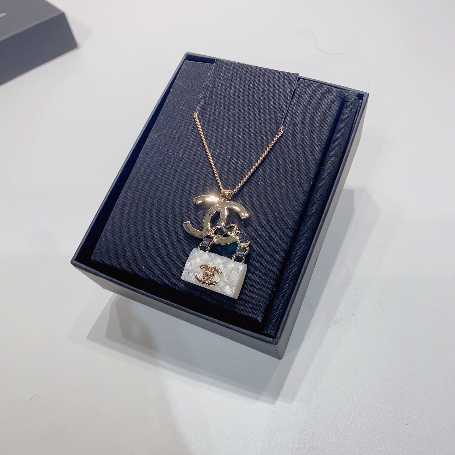 No.3782-Chanel Coco Mark With Leather Handbag Charm Necklace