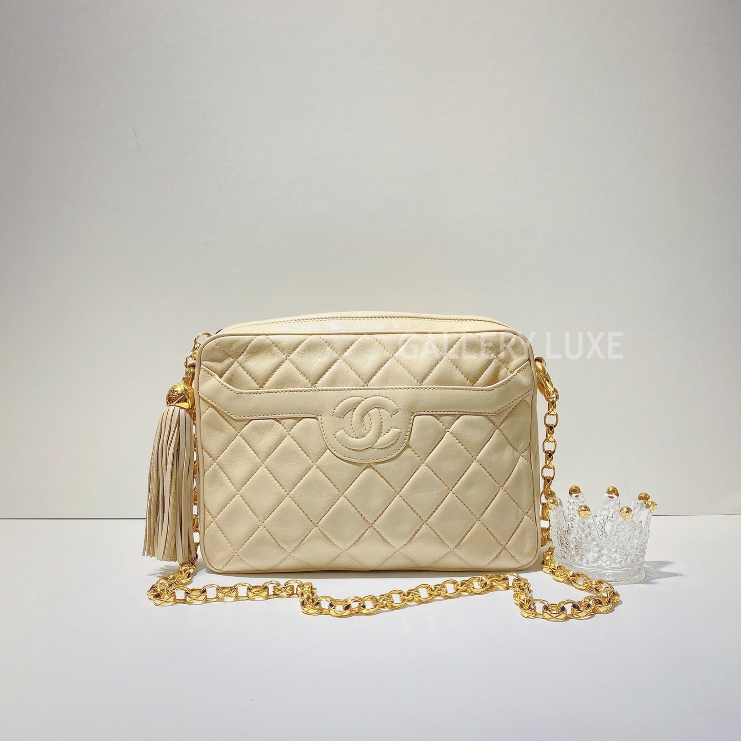 No.2926-Chanel Vintage Lambskin Camera Bag