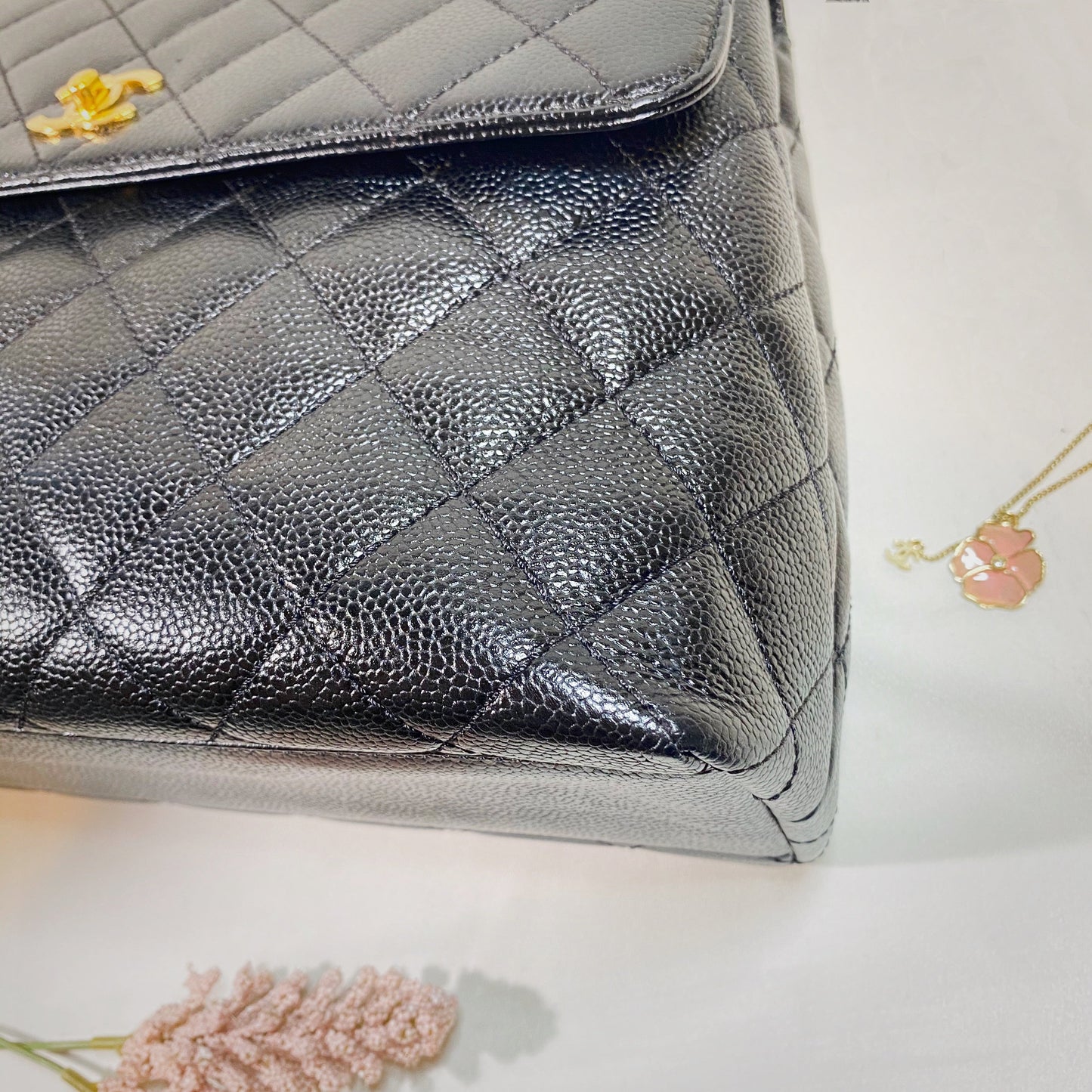 No.2209-Chanel Vintage Caviar Kelly Handle Bag