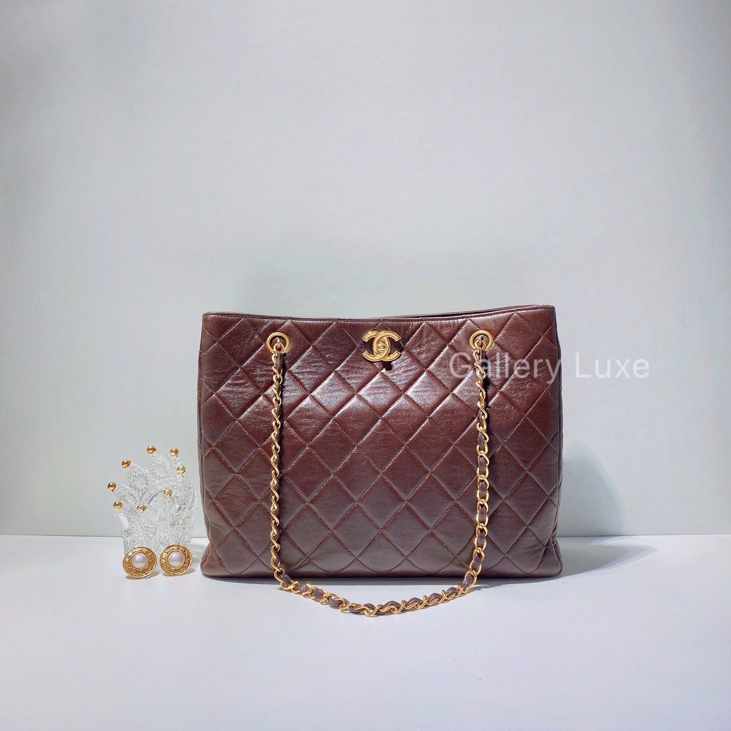 No.2607-Chanel Vintage Lambskin Shoulder Bag