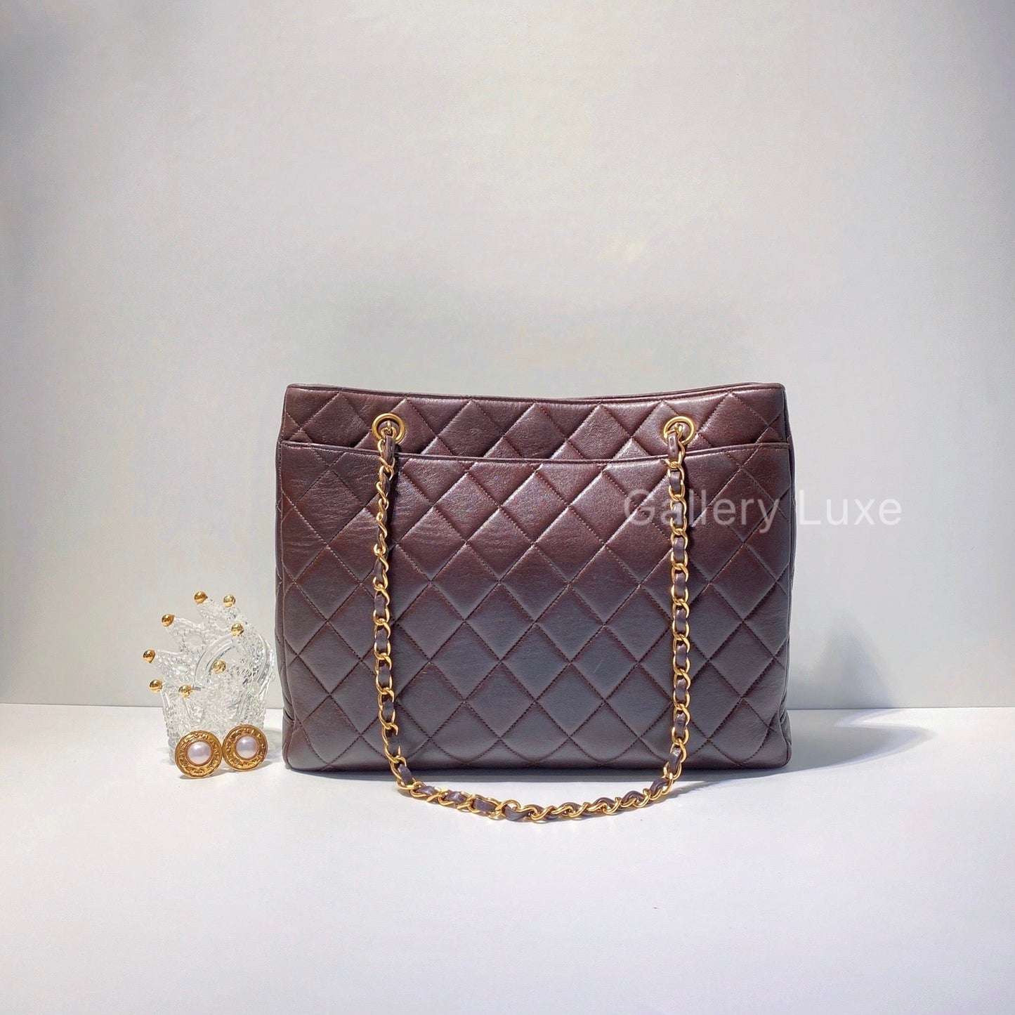 No.2607-Chanel Vintage Lambskin Shoulder Bag