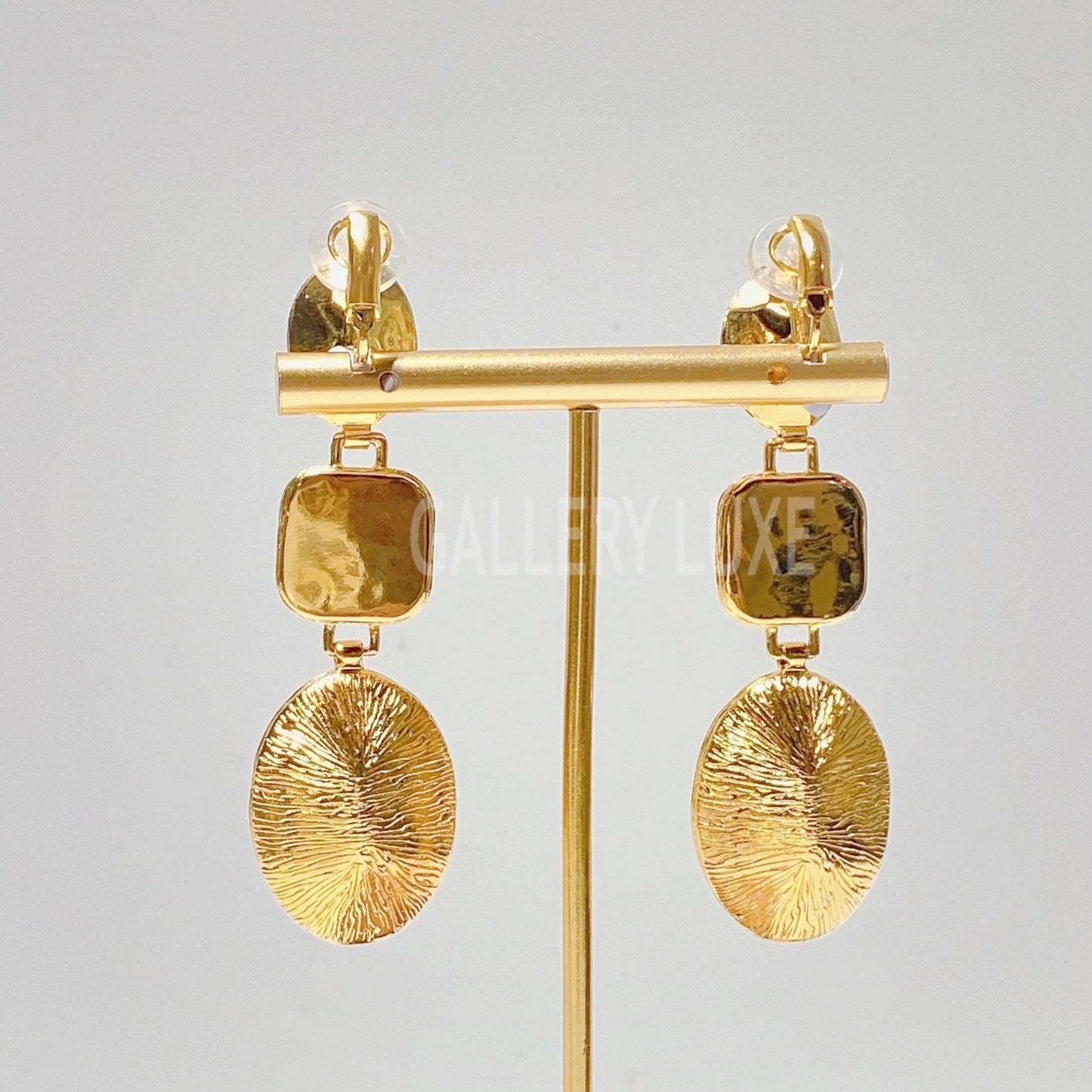 No. 3310-Chanel Gold Drop Crystal Earrings