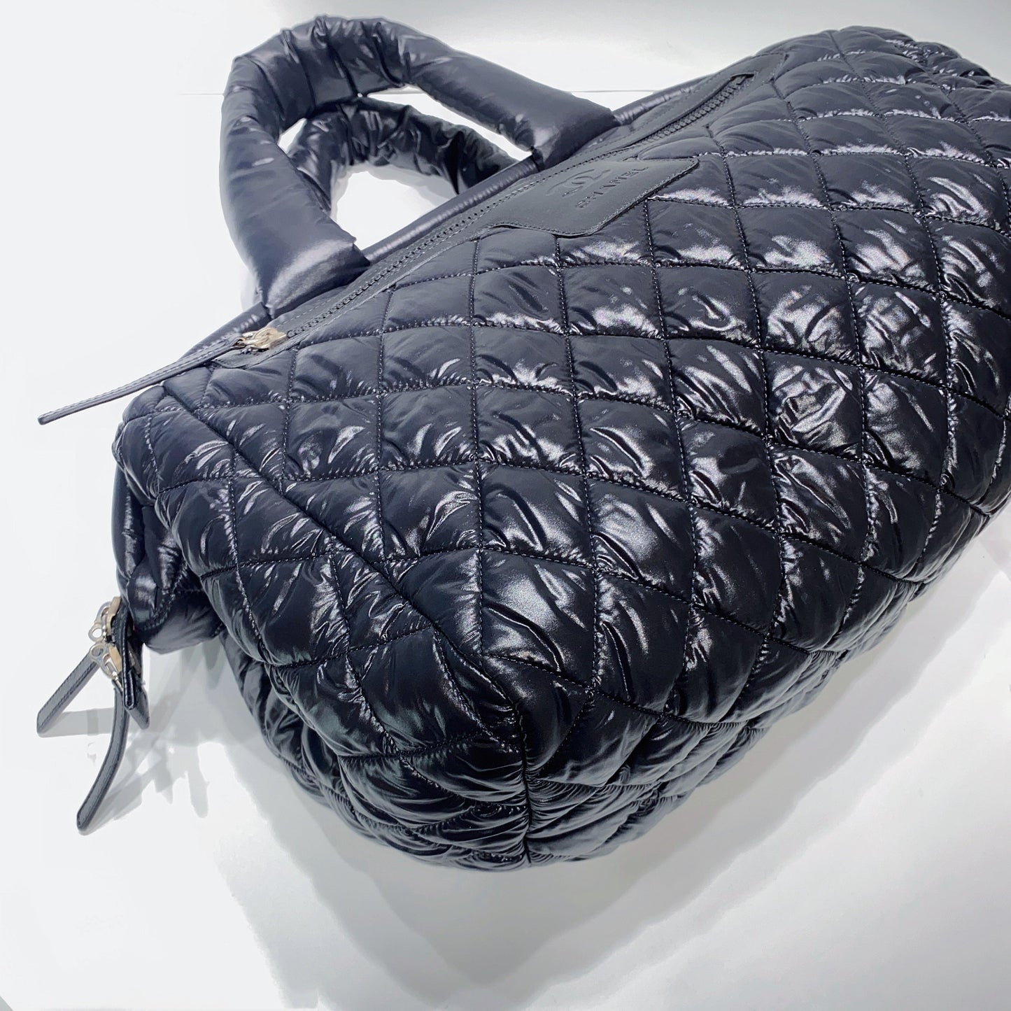 No.3801-Chanel Nylon Coco Cocoon Tote Bag