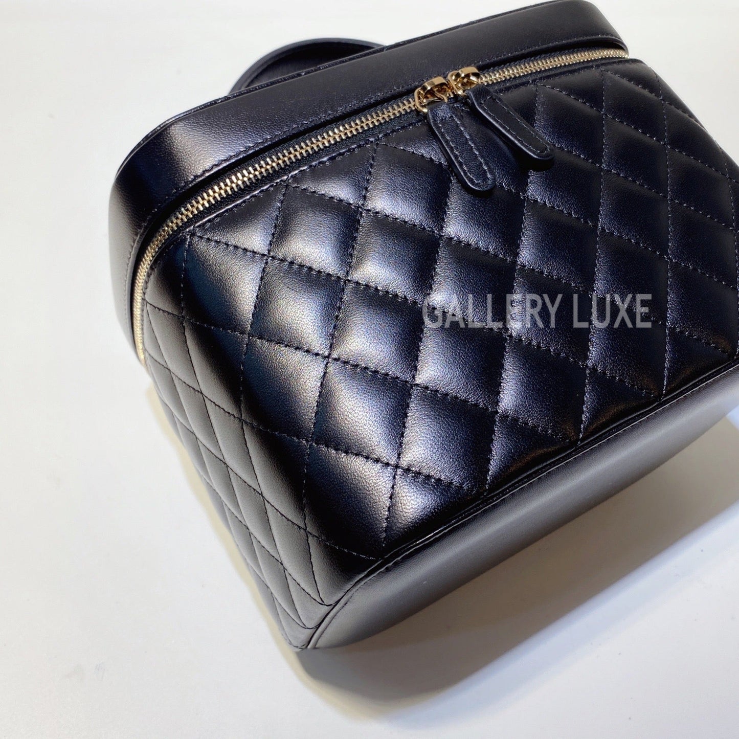 No.3203-Chanel Lambskin Coco Beauty Vanity Box