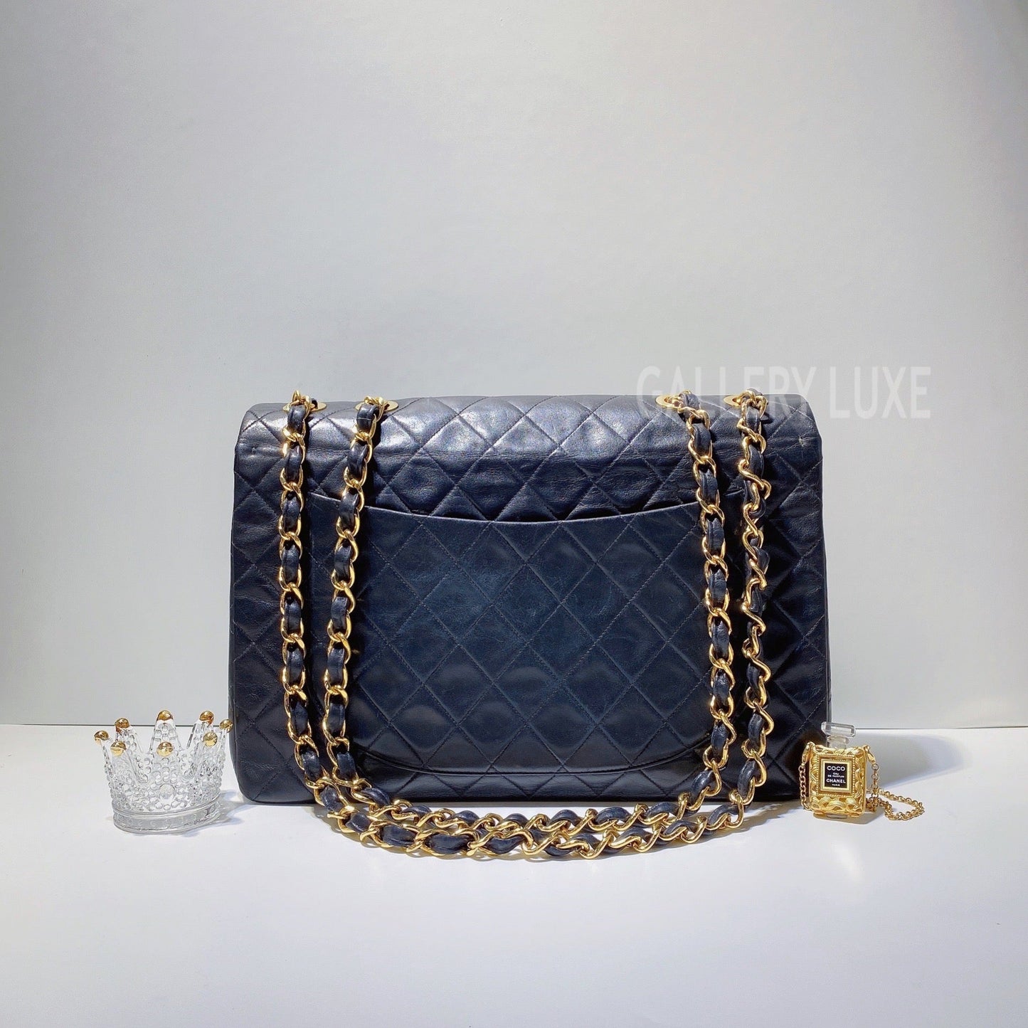 No.2938-Chanel Vintage Maxi Jumbo Flap Bag