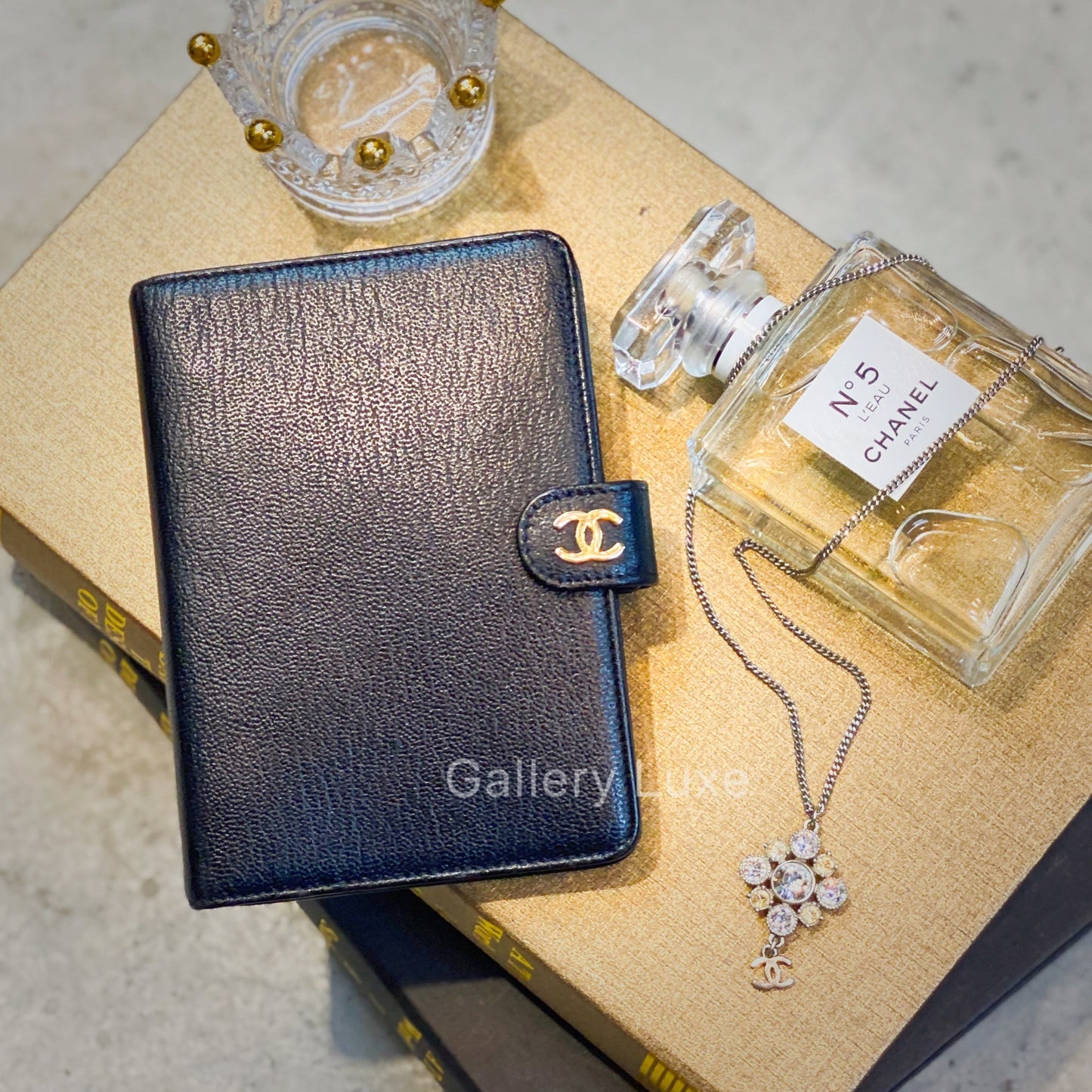 No.2222-Chanel Vintage Caviar Notebook Cover