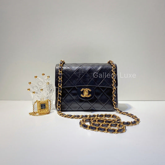No.2638-Chanel Vintage Lambskin Classic Mini 17cm