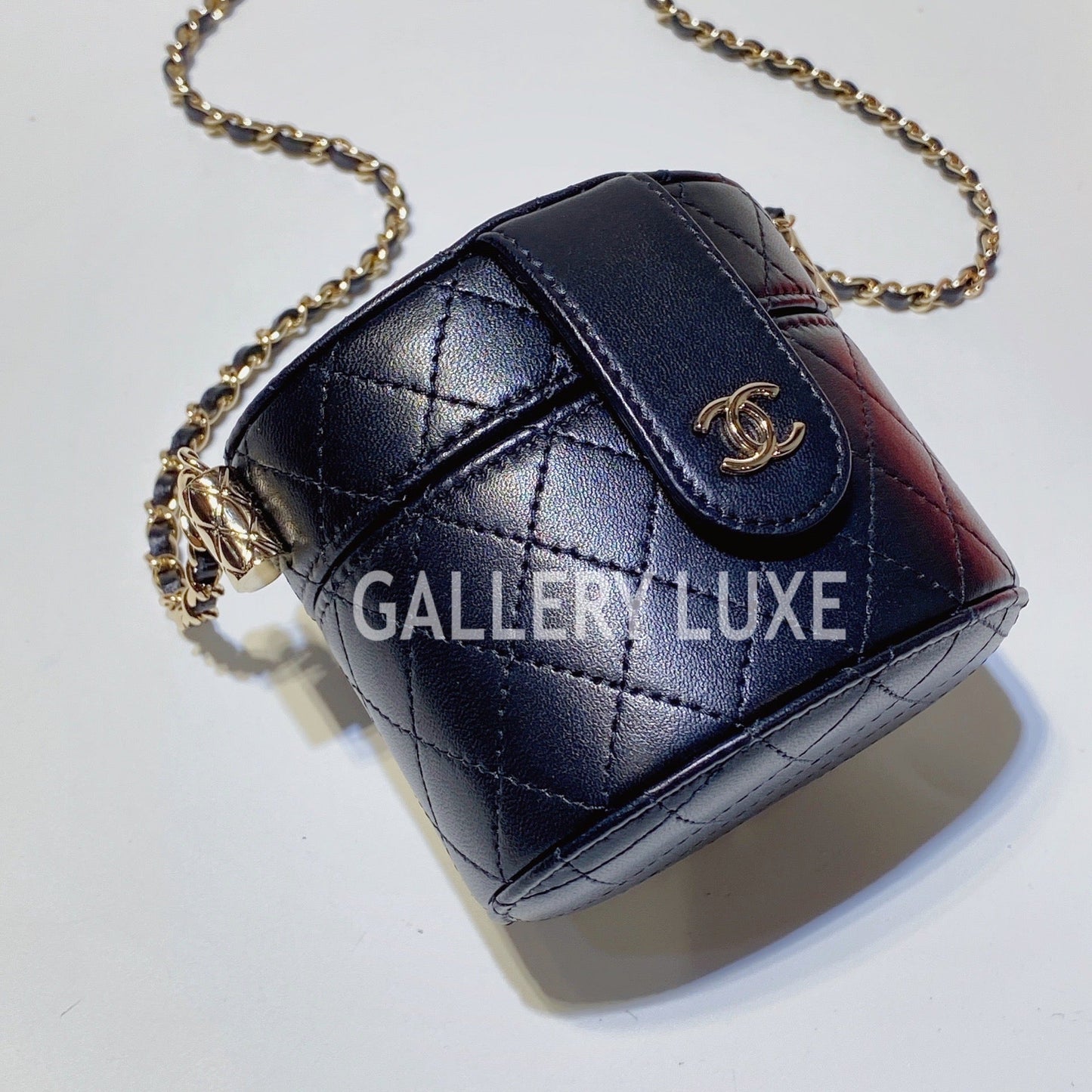 No.3228-Chanel CC Allure Vanity With Chain