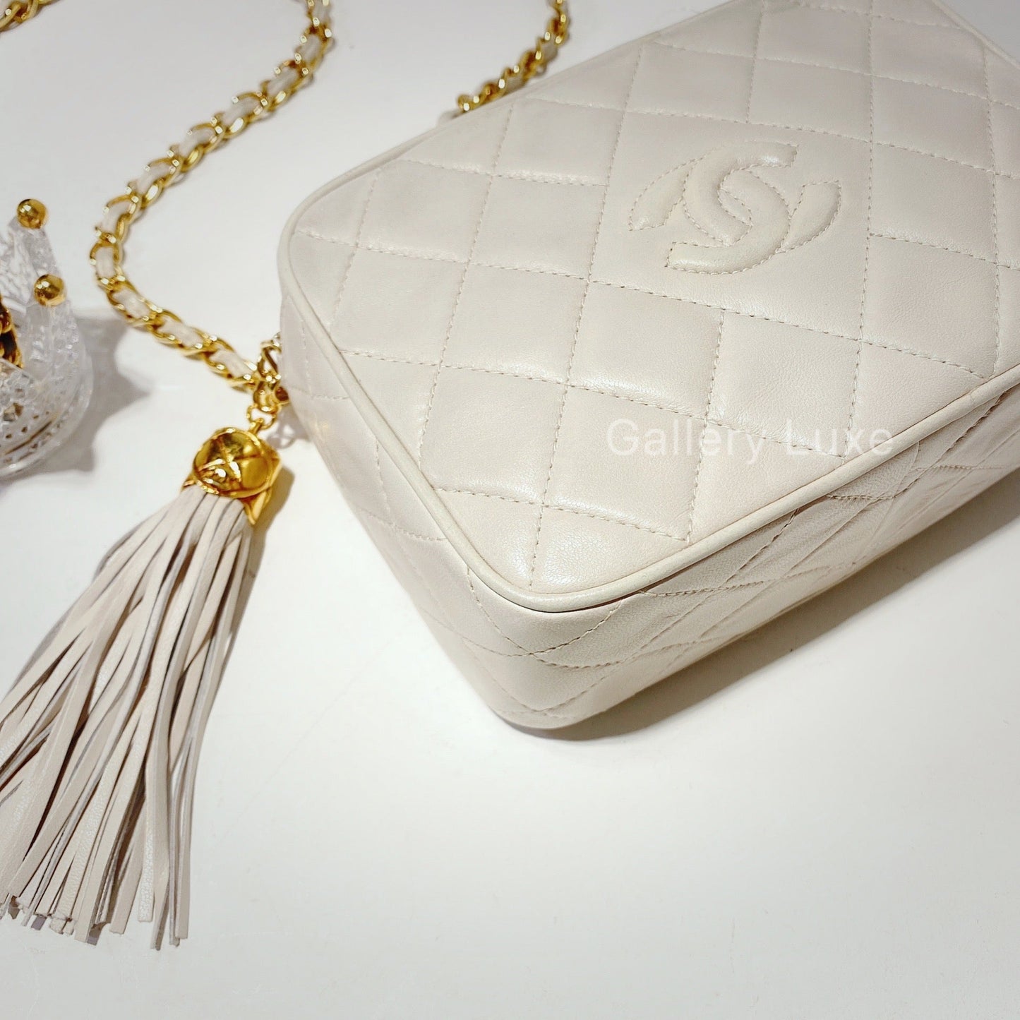 No.2159-Chanel Vintage Lambskin Camera Bag