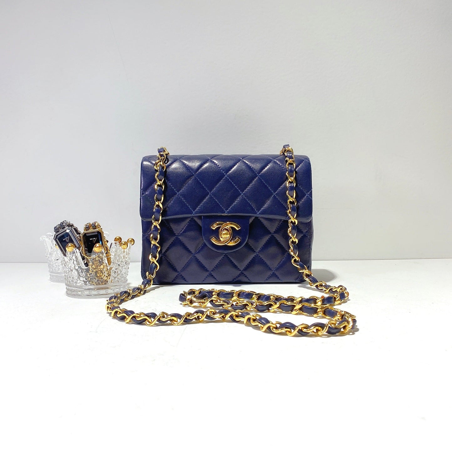 No.2388-Chanel Vintage Lambskin Classic Mini 17cm
