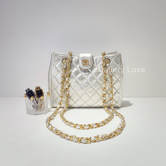 No.2389-Chanel Vintage Lambskin Shoulder Bag