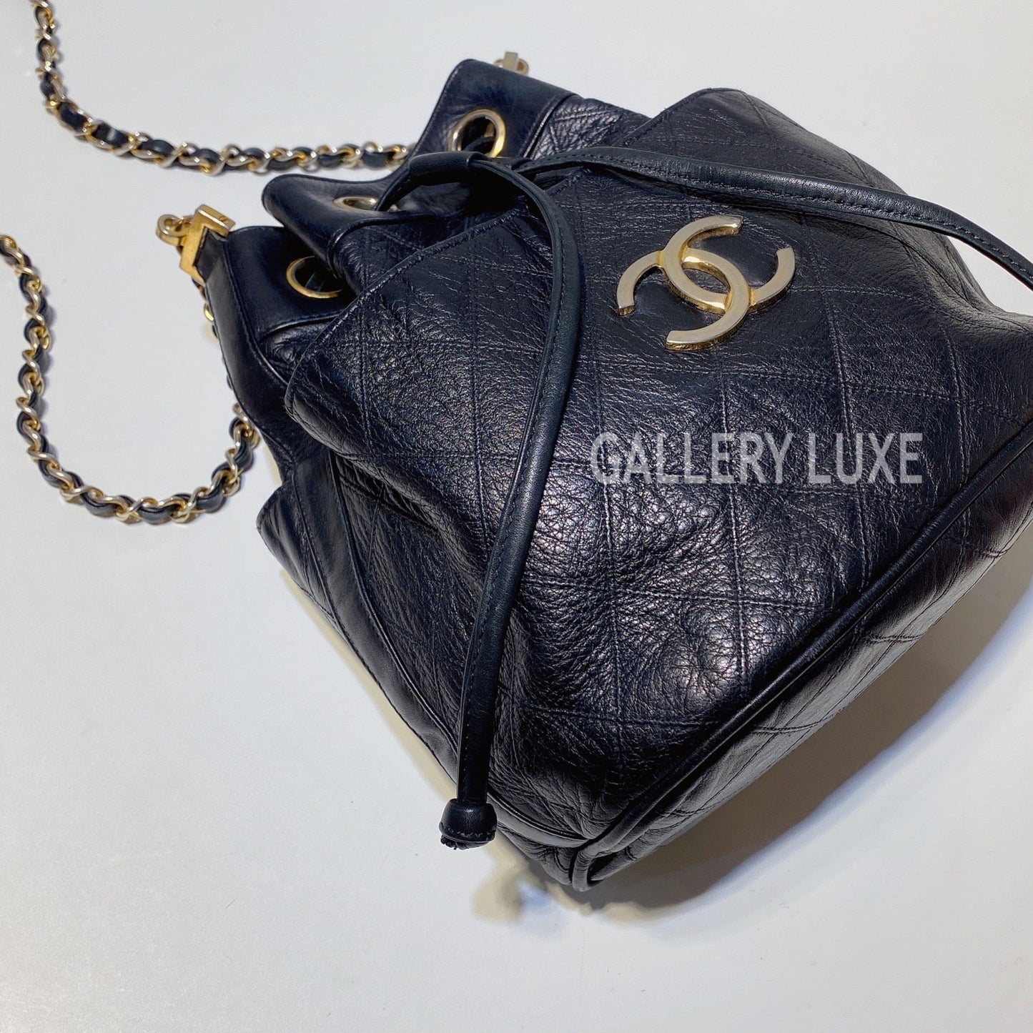 No.3230-Chanel Vintage Calfskin Bucket Bag