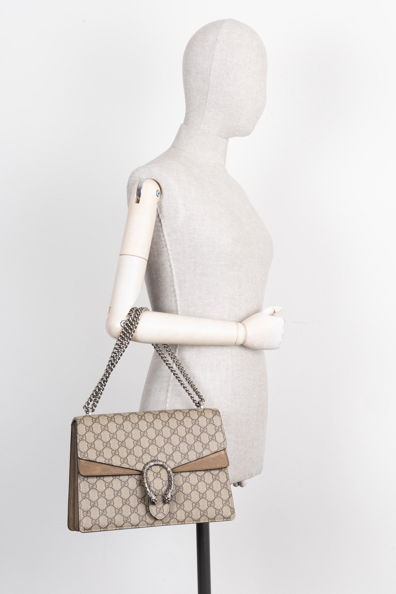 Luxury Gucci Trending 2025 Dionysus Bag Medium Beige
