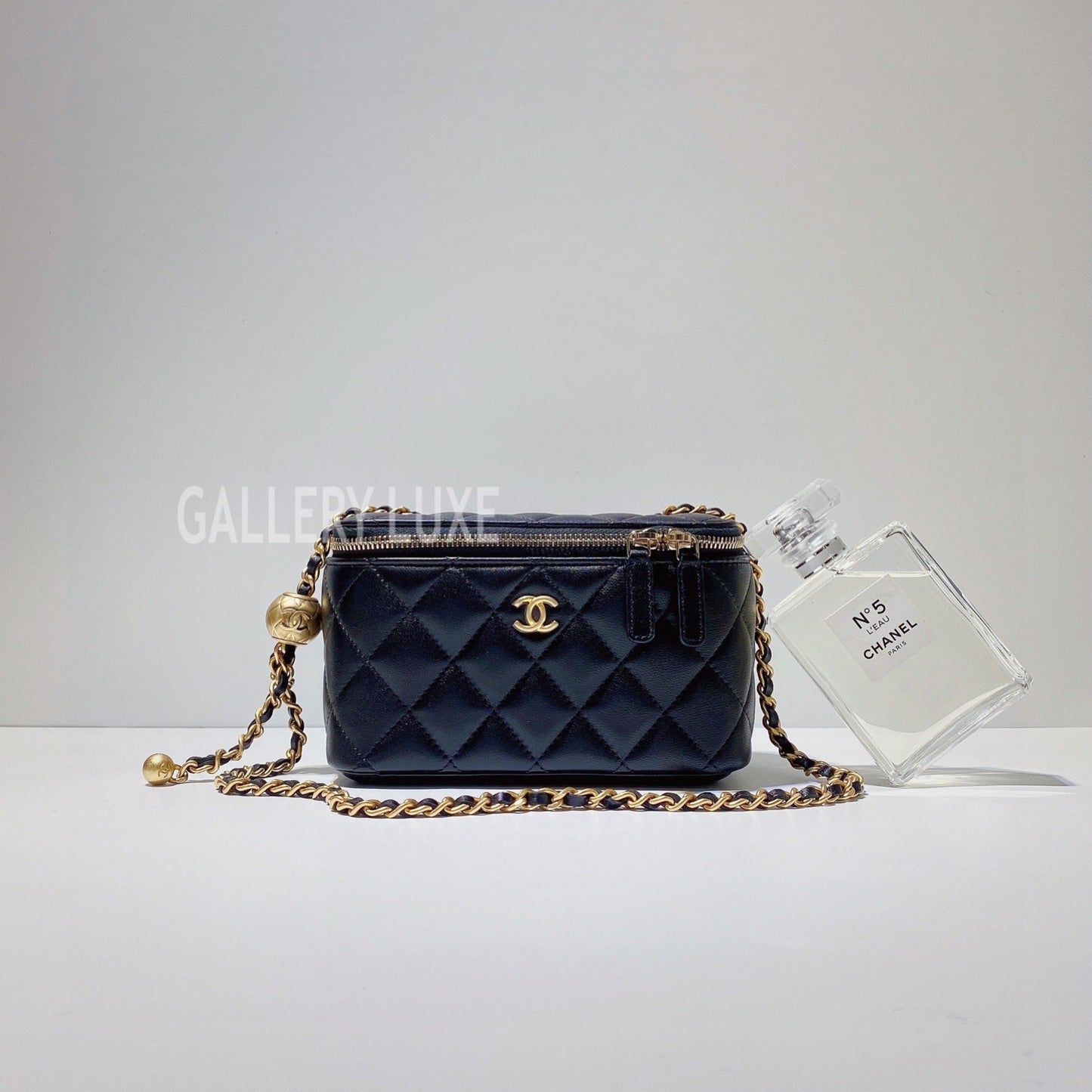 No.3243-Chanel Pearl Crush Vanity With Chain (Brand New / 全新)