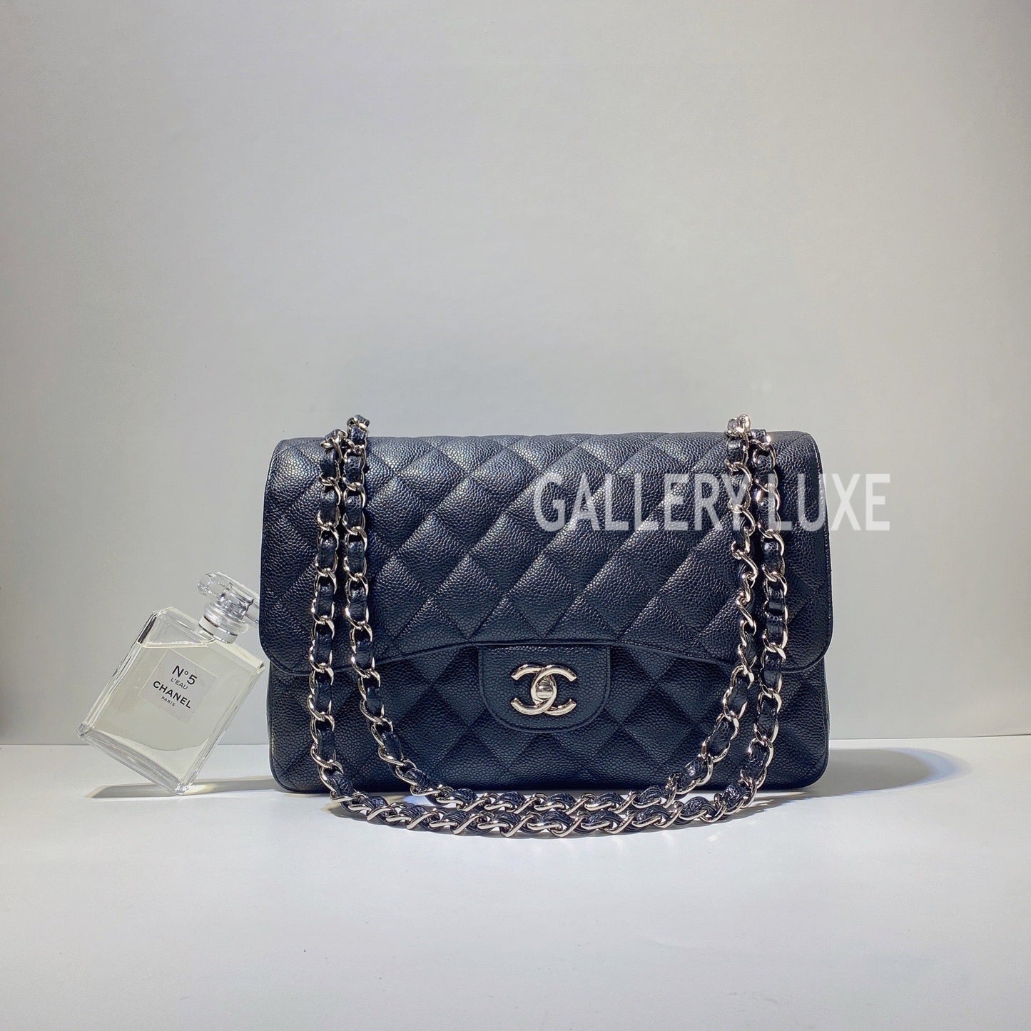 No.3241-Chanel Caviar Timeless Classic Flap Jumbo