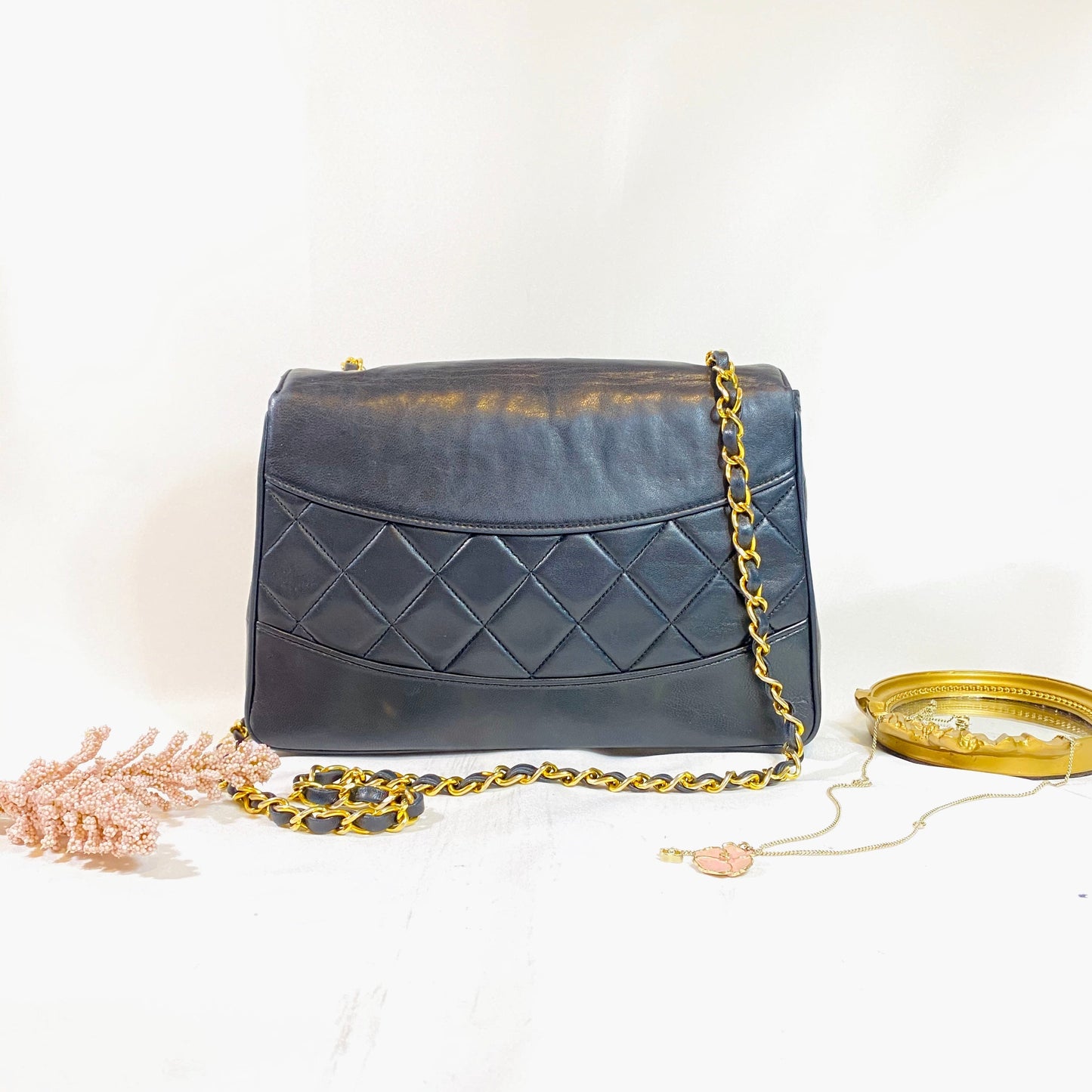 No.2221-Chanel Vintage Lambskin Flap Bag