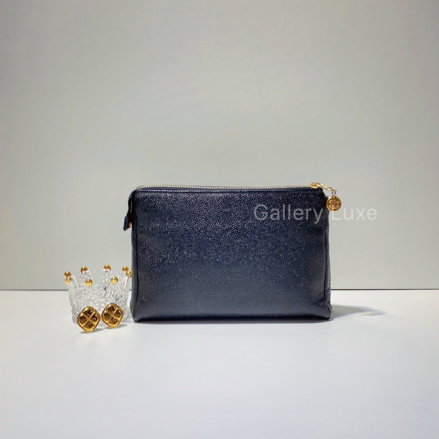 No.2657-Chanel Vintage Caviar Pouch