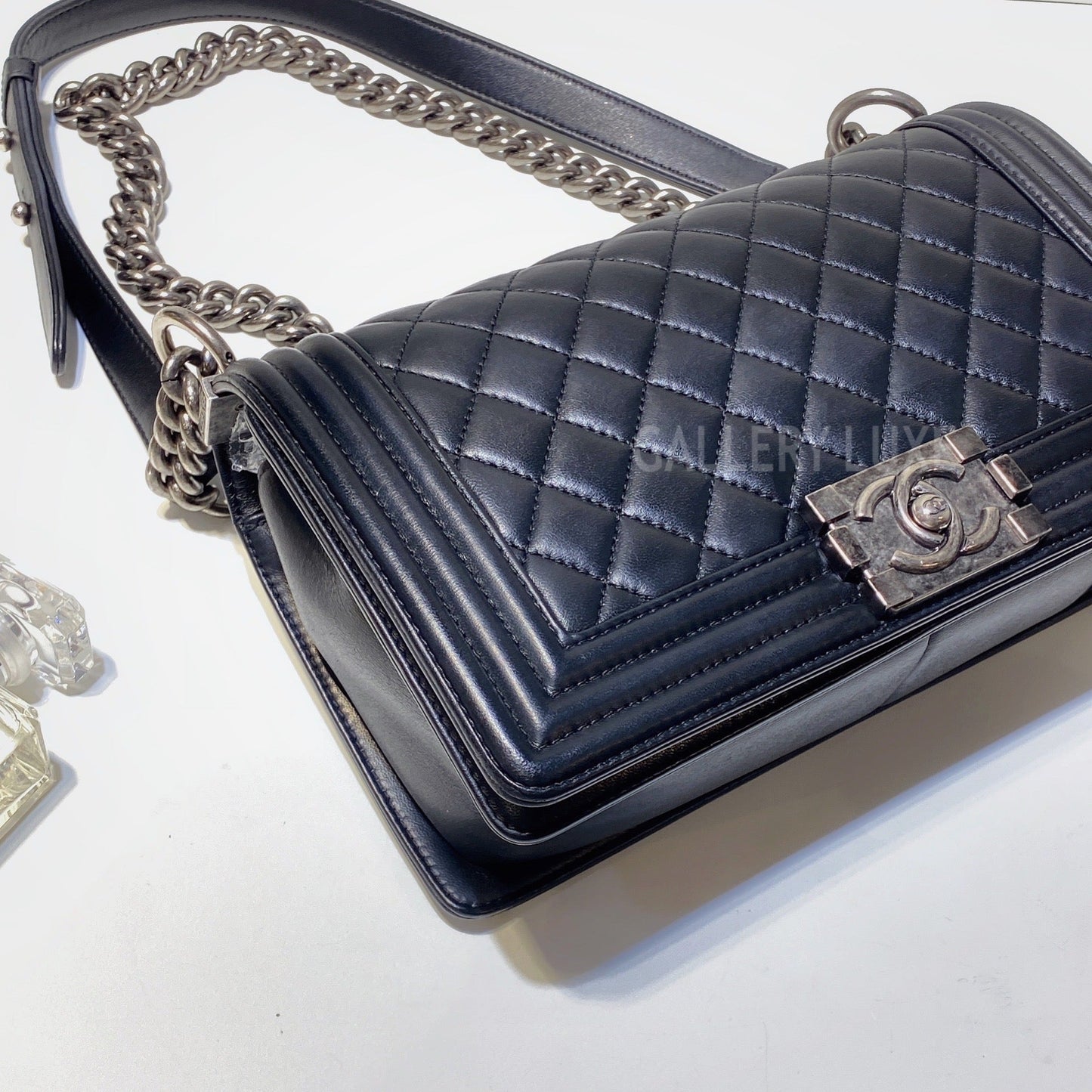 No.2984-Chanel Lambskin Boy 25cm