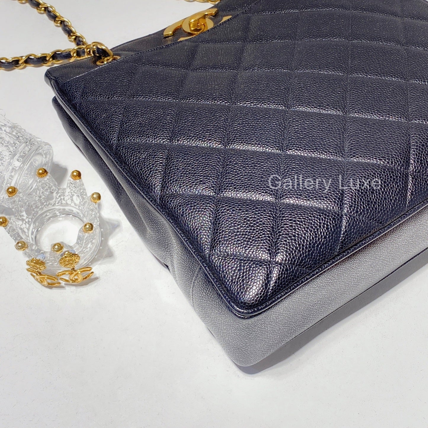 No.2382-Chanel Vintage CC Turn-Lock Shoulder Bag