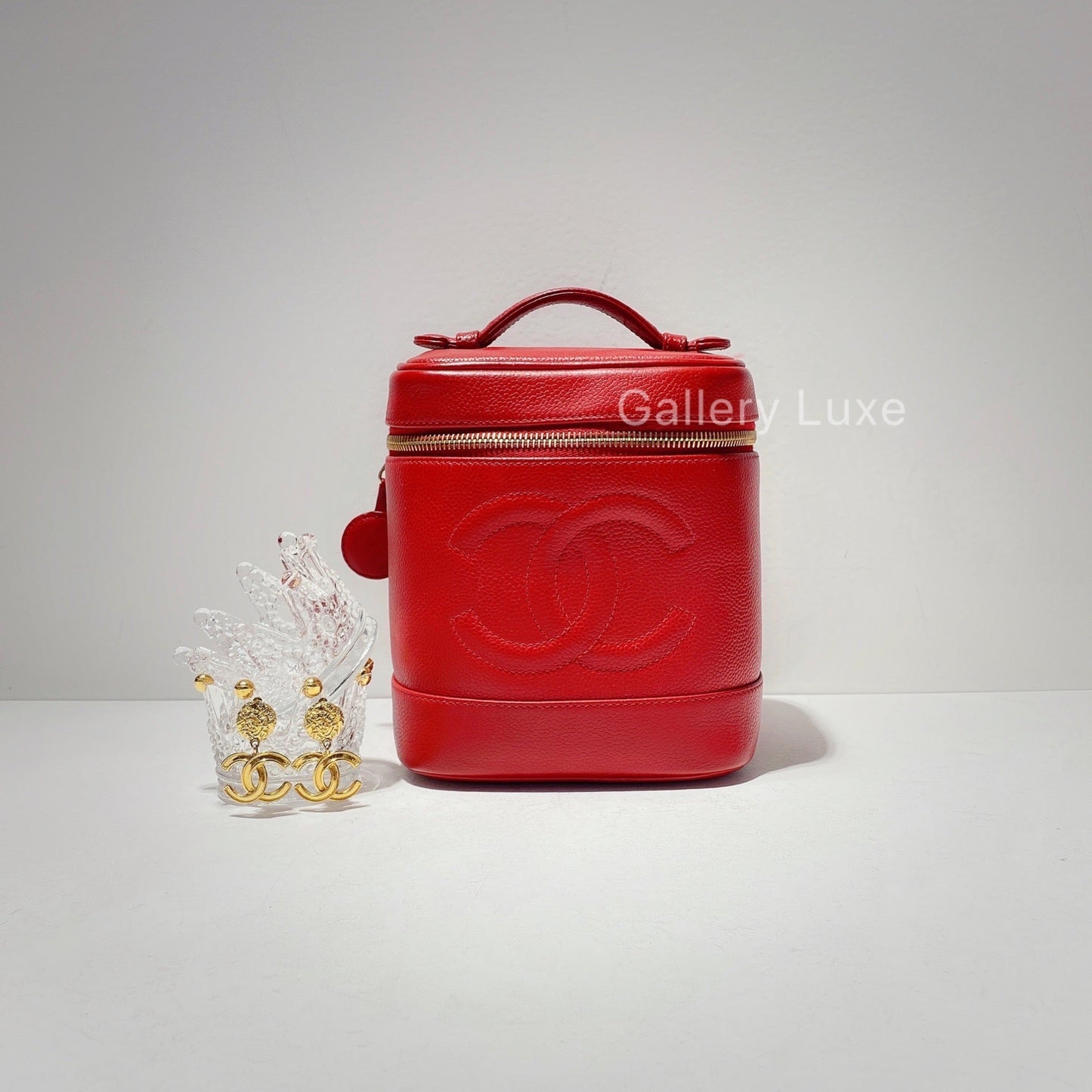 No.2328-Chanel Vintage Caviar Red Vanity Case
