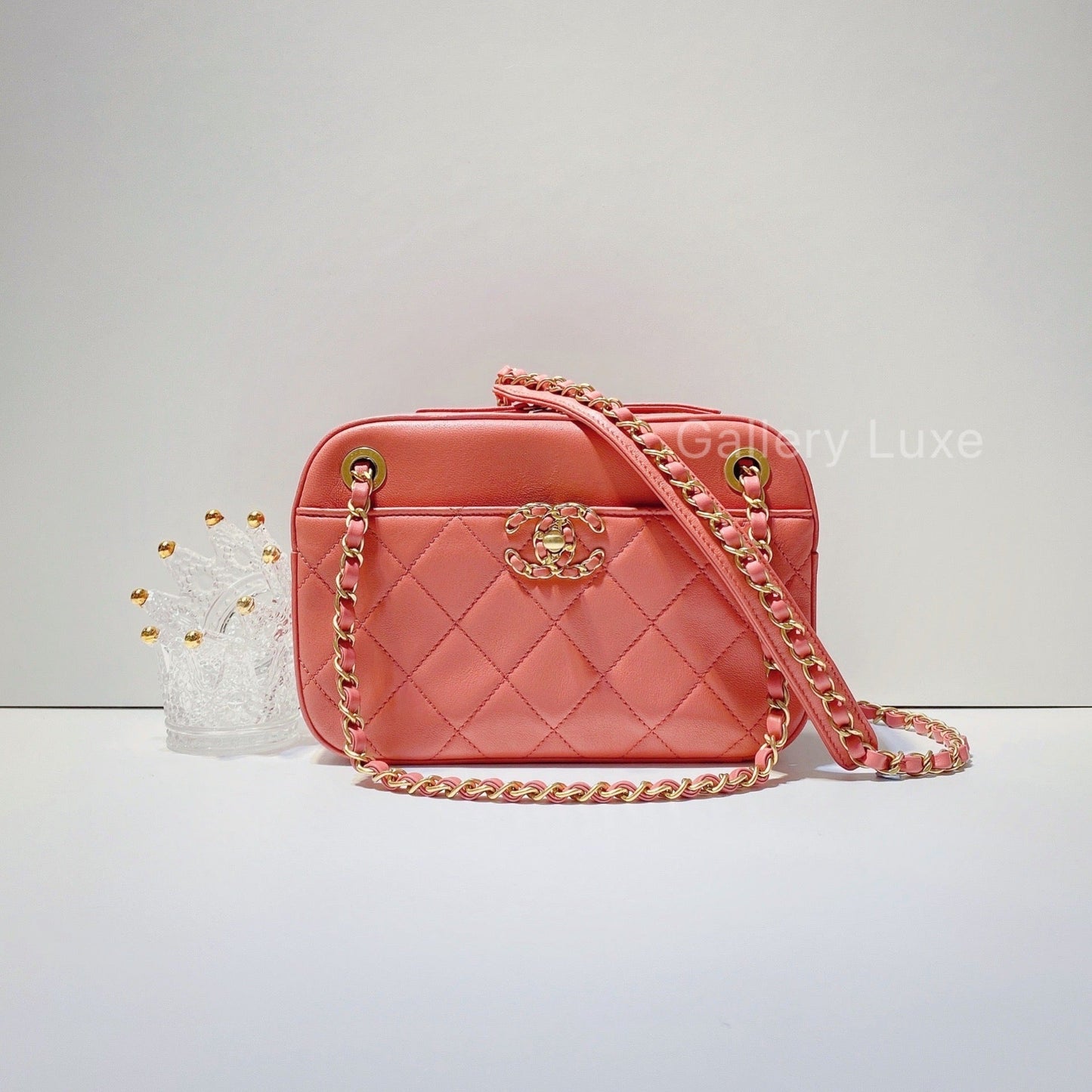 No.2664-Chanel Chain Infinity Camera Case (Brand New)