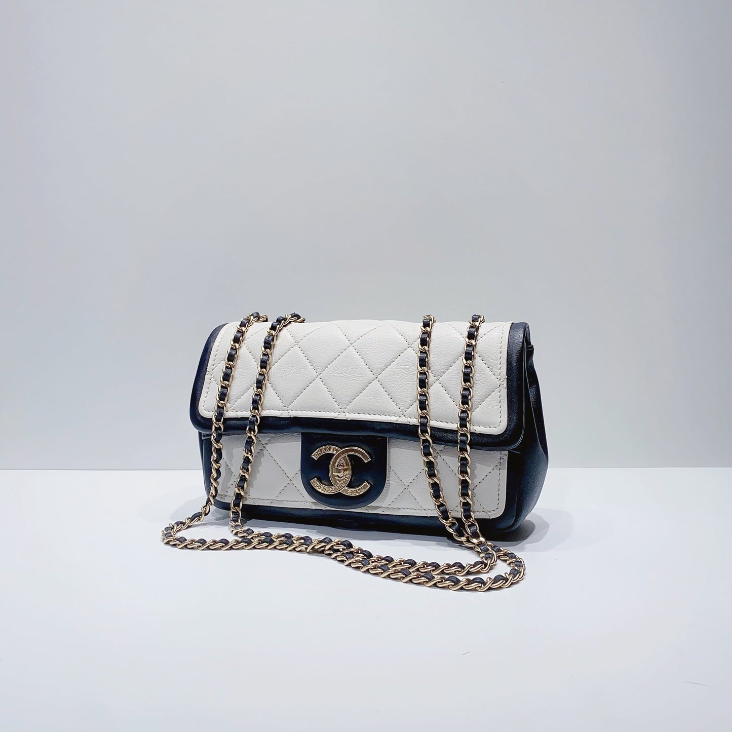 No.3694-Chanel Small Graphic Flap Bag