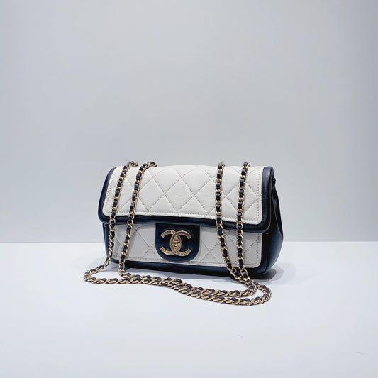 No.3694-Chanel Small Graphic Flap Bag