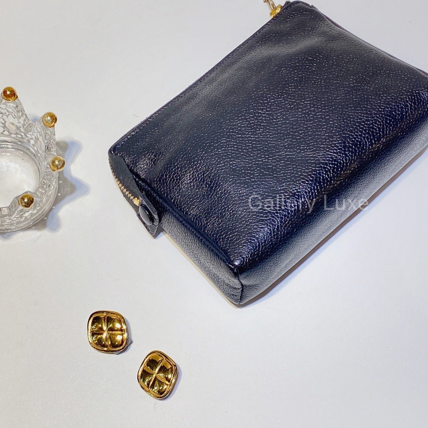 No.2673-Chanel Vintage Caviar Pouch