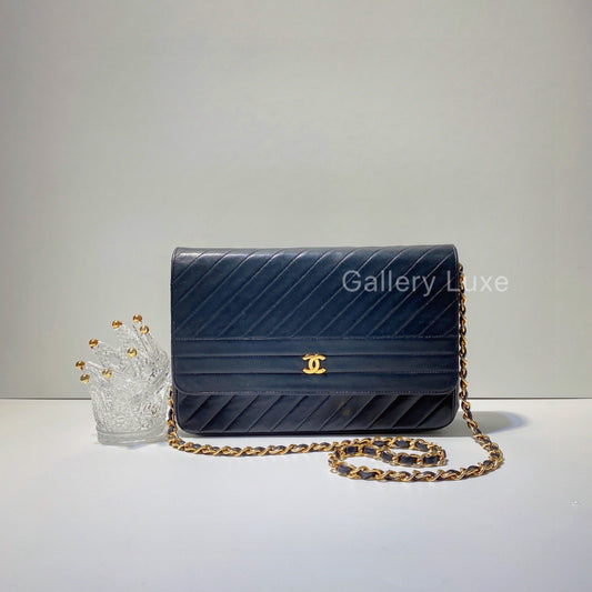 No.2677-Chanel Vintage Lambskin Single Flap Bag