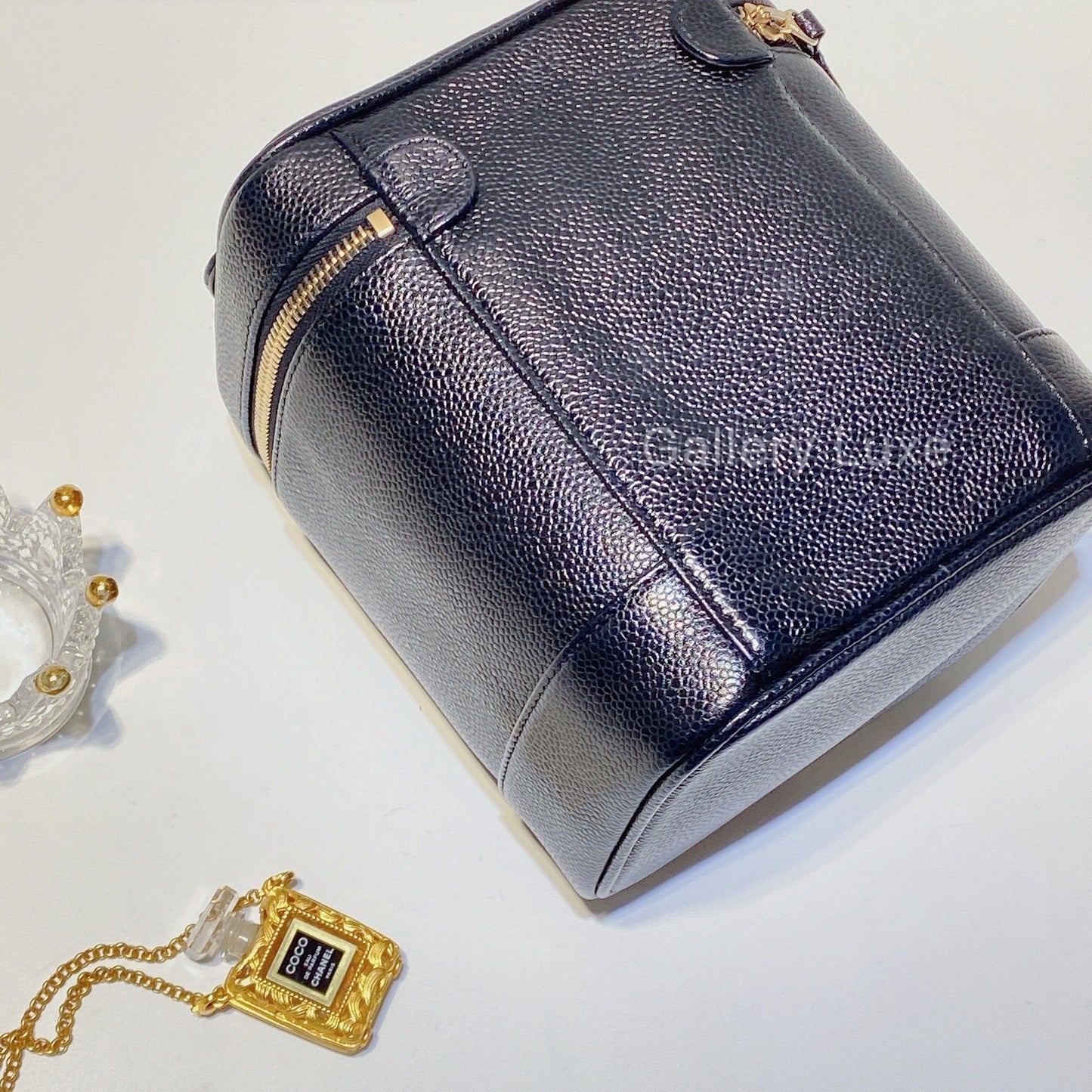 No.2678-Chanel Vintage Caviar Vanity Case