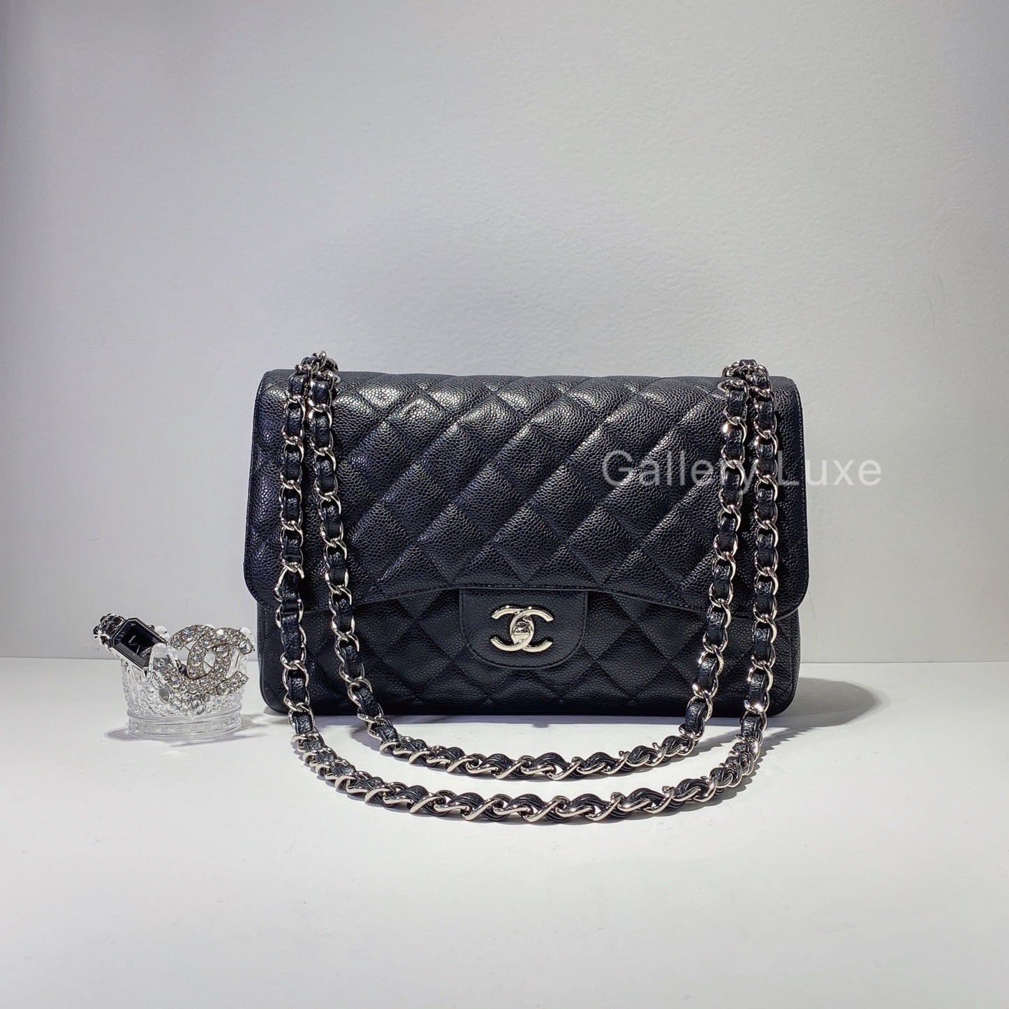 No.2302-Chanel Caviar Jumbo Classic Flap 30cm