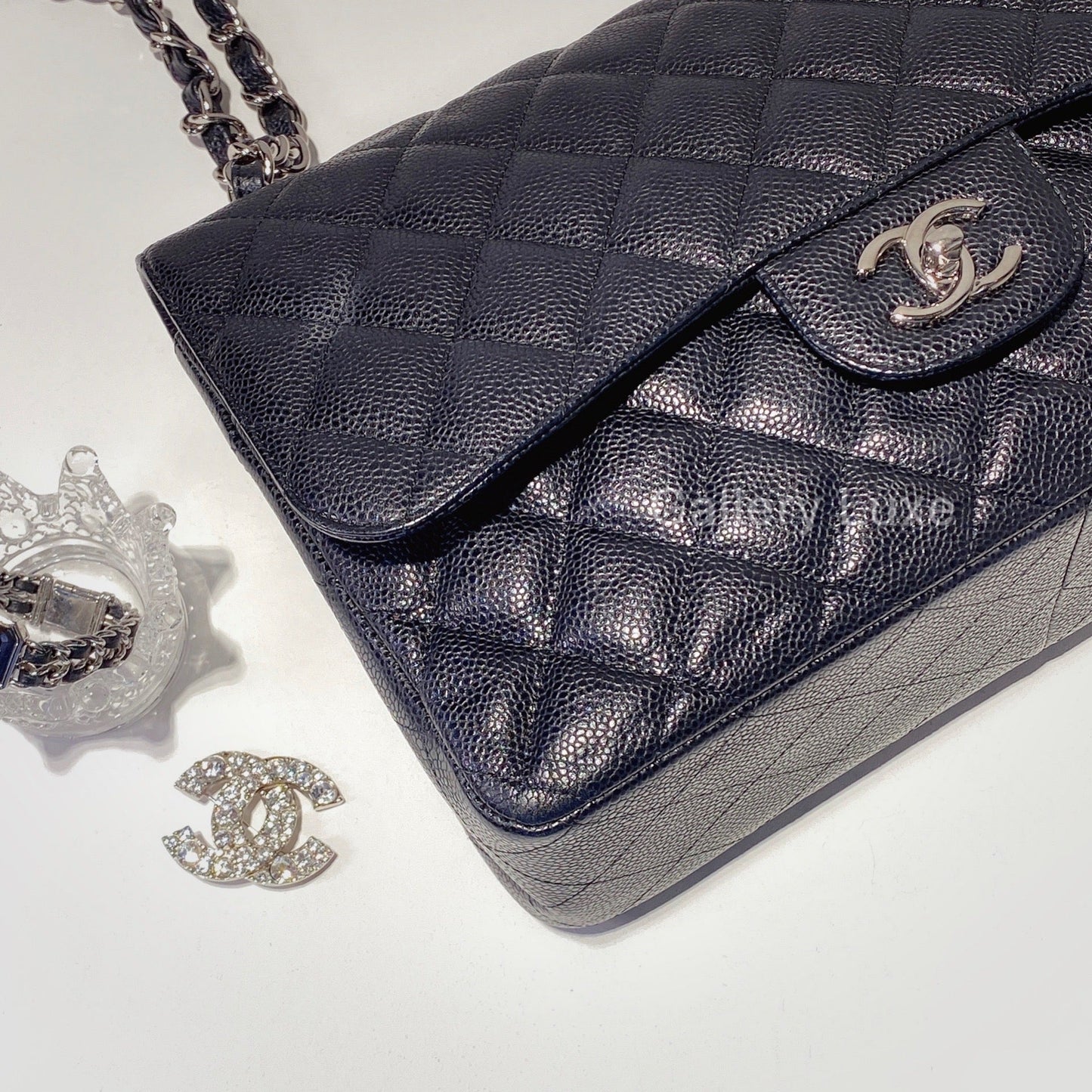No.2302-Chanel Caviar Jumbo Classic Flap 30cm