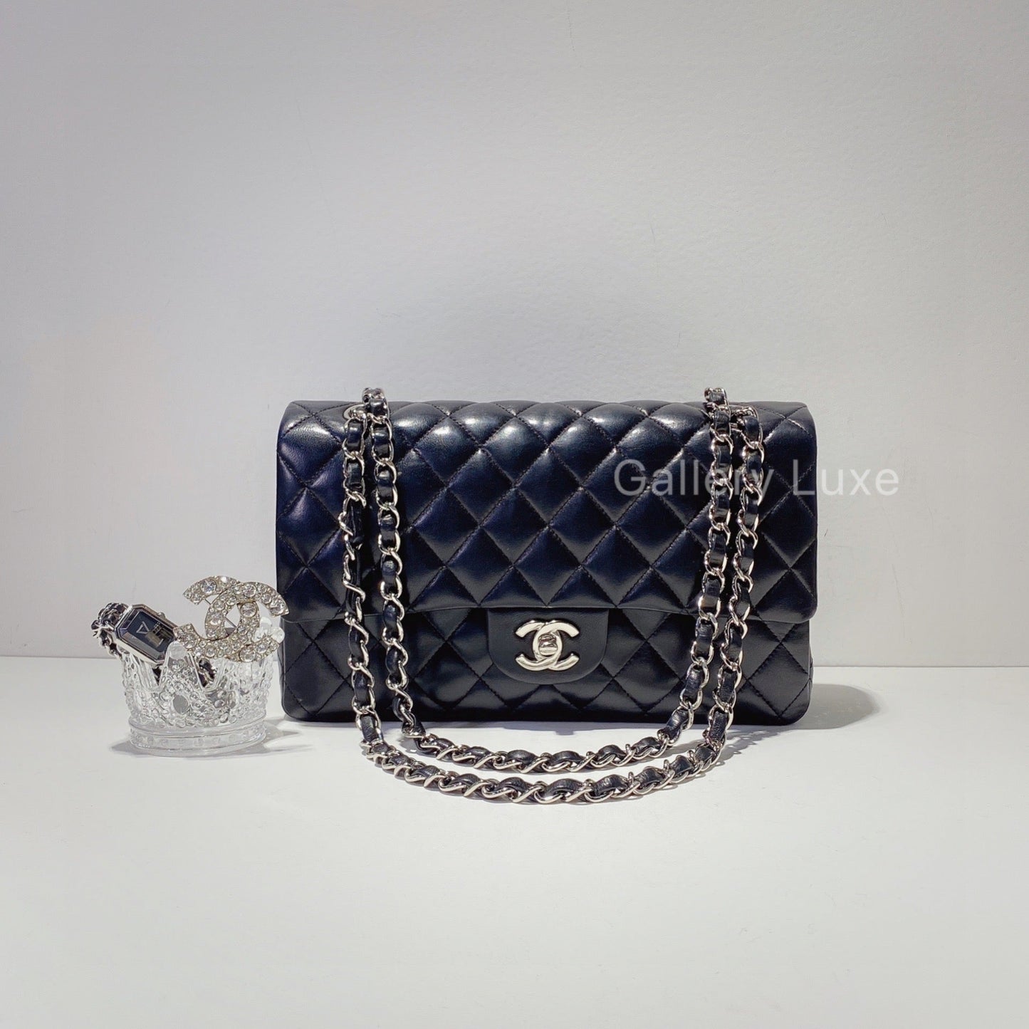 No.2216-Chanel Lambskin Classic Flap Bag 25cm