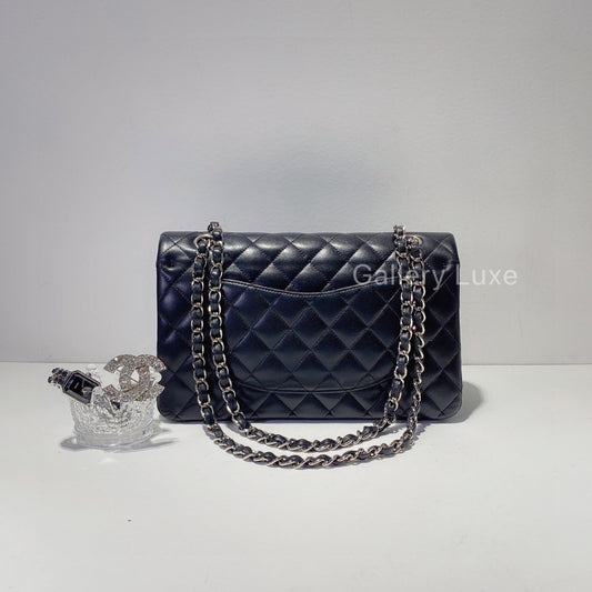 No.2431-Chanel Classic Flap Bag 25cm