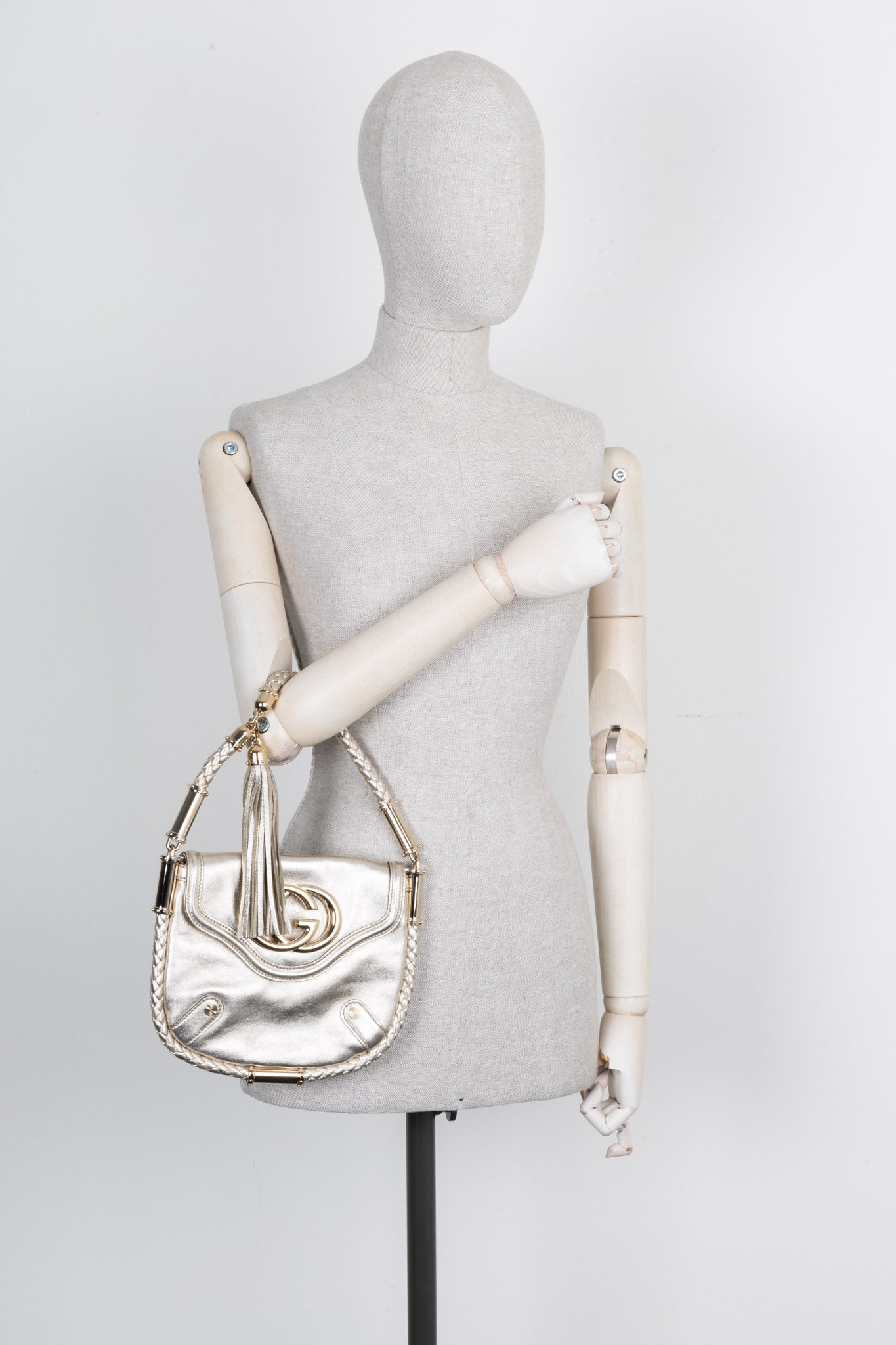 Luxury Gucci Trending 2025 Britt Tassel Flap Bag Gold